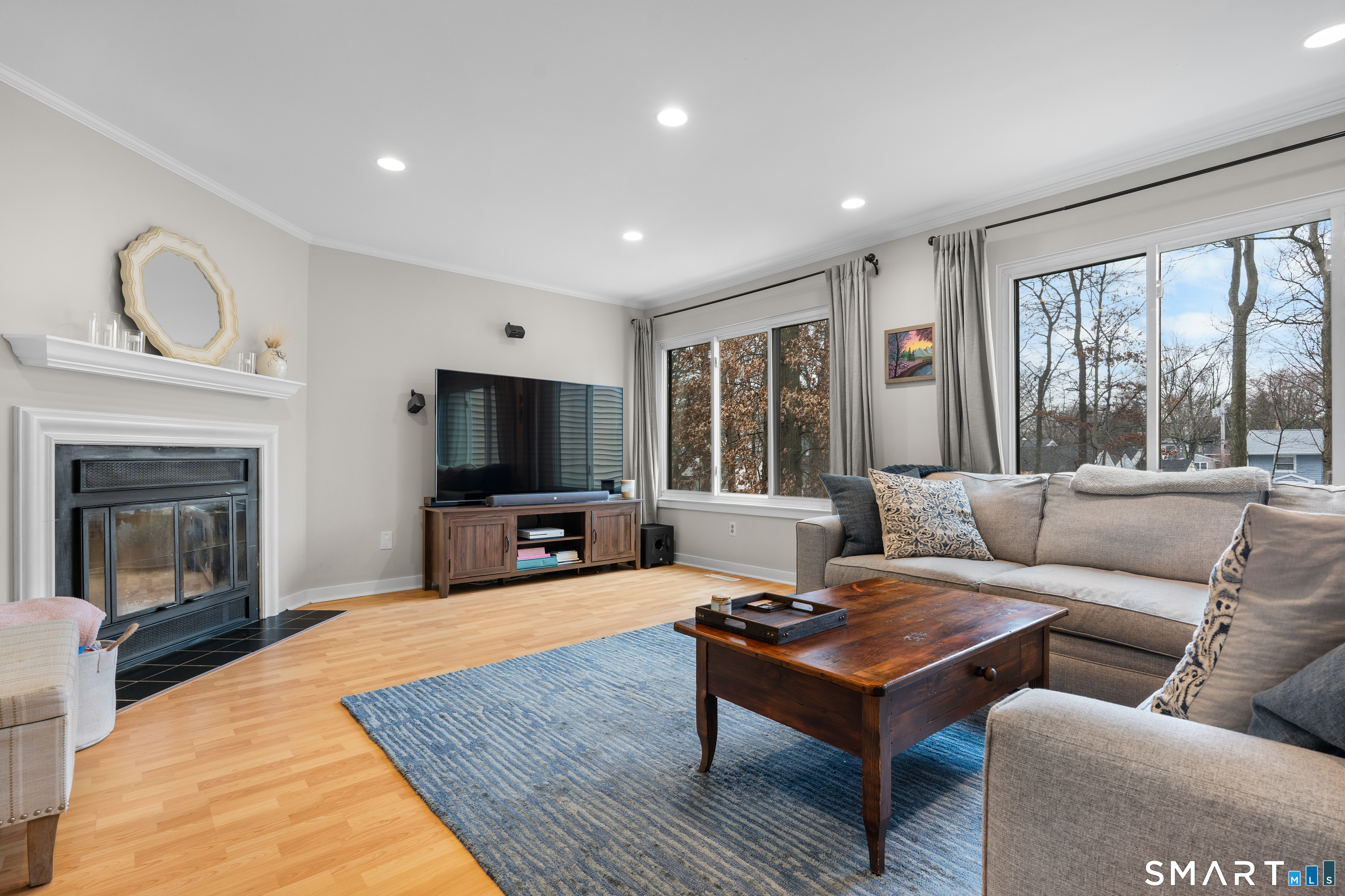 1463 Black Rock Turnpike Unit: 17