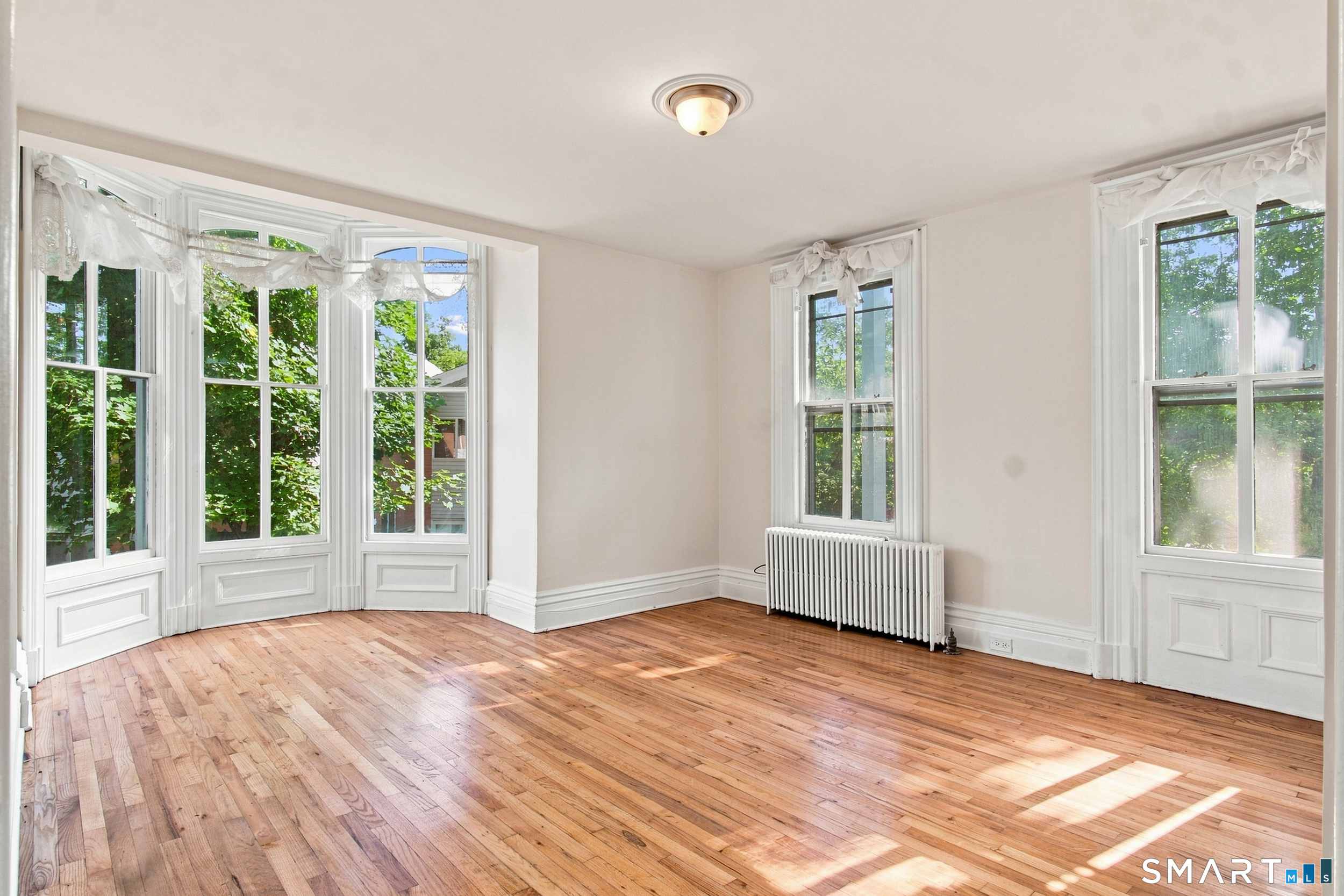 218 Flax Hill Road Unit: 3
