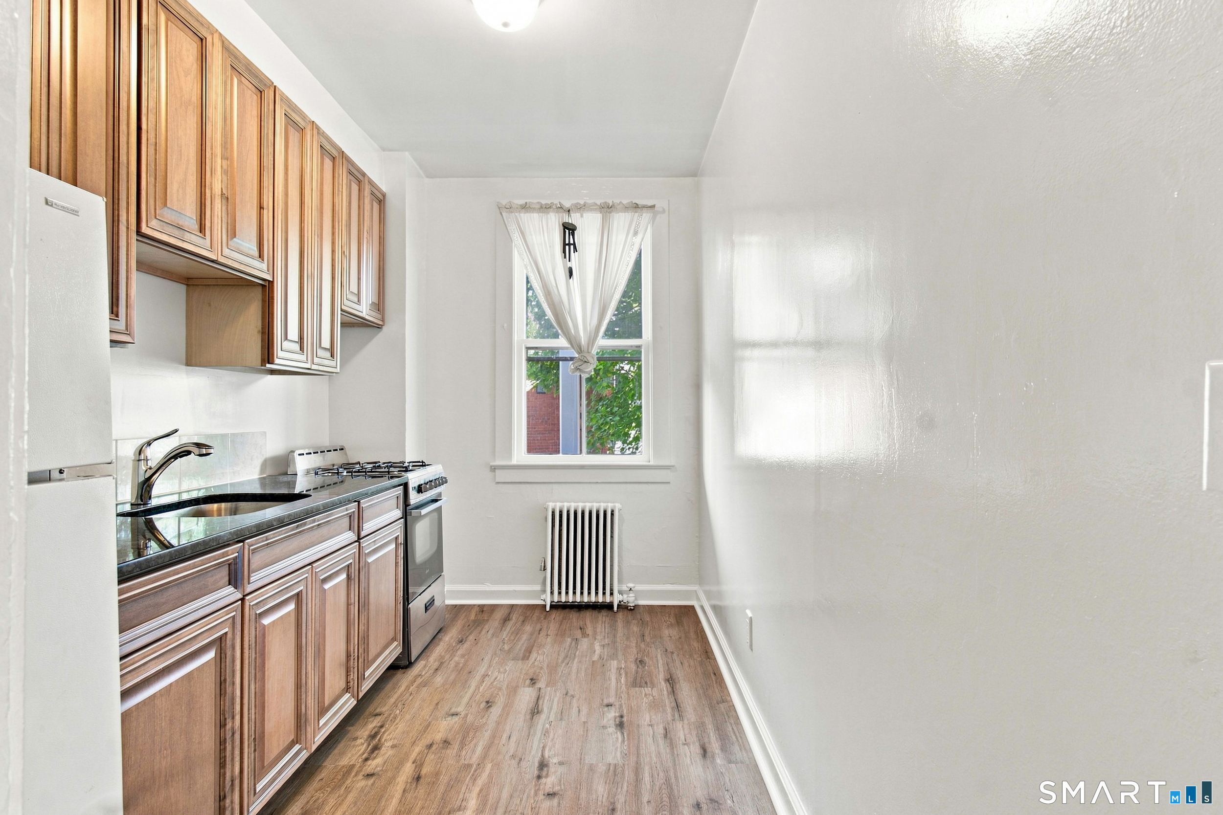 218 Flax Hill Road Unit: 3