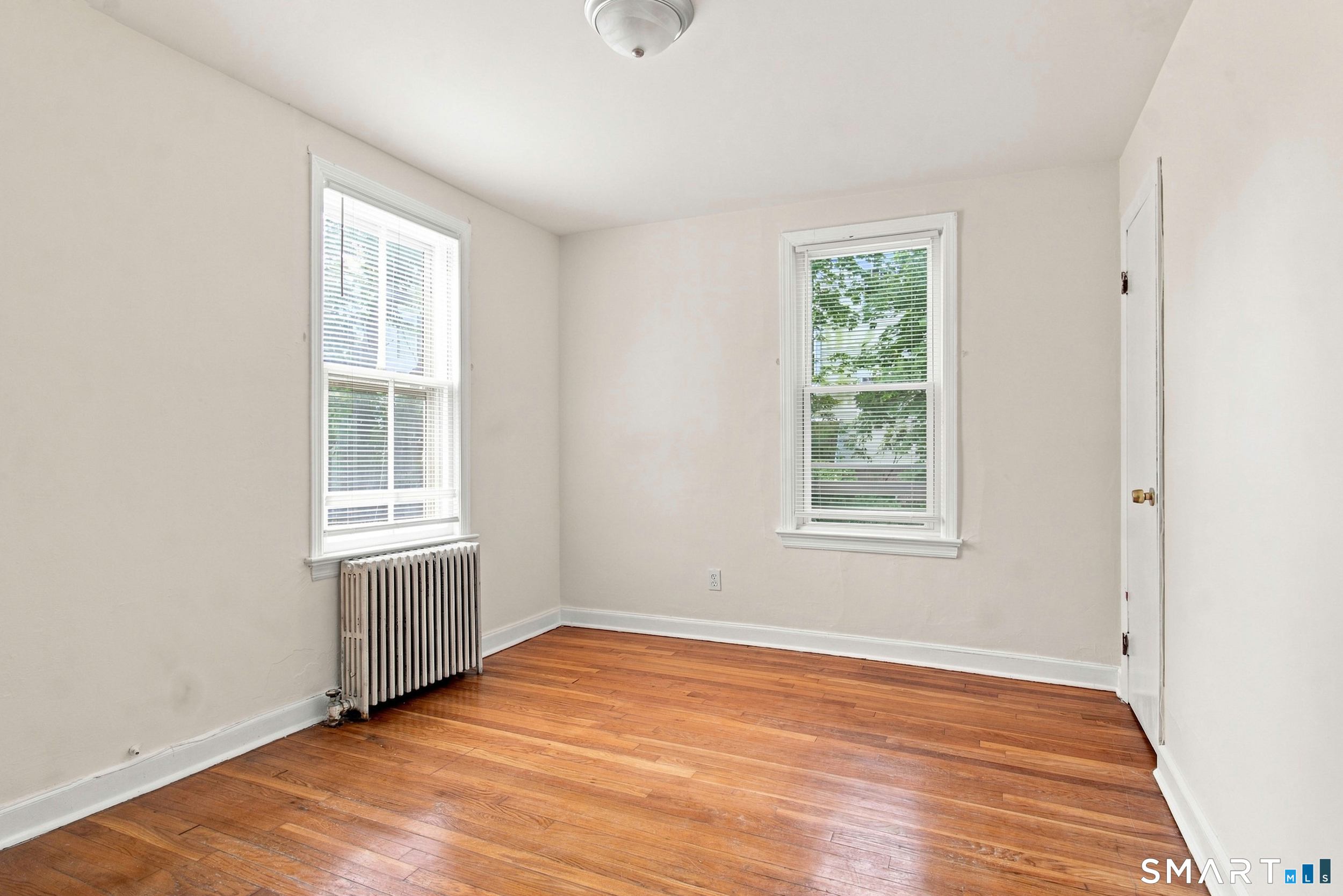 218 Flax Hill Road Unit: 2