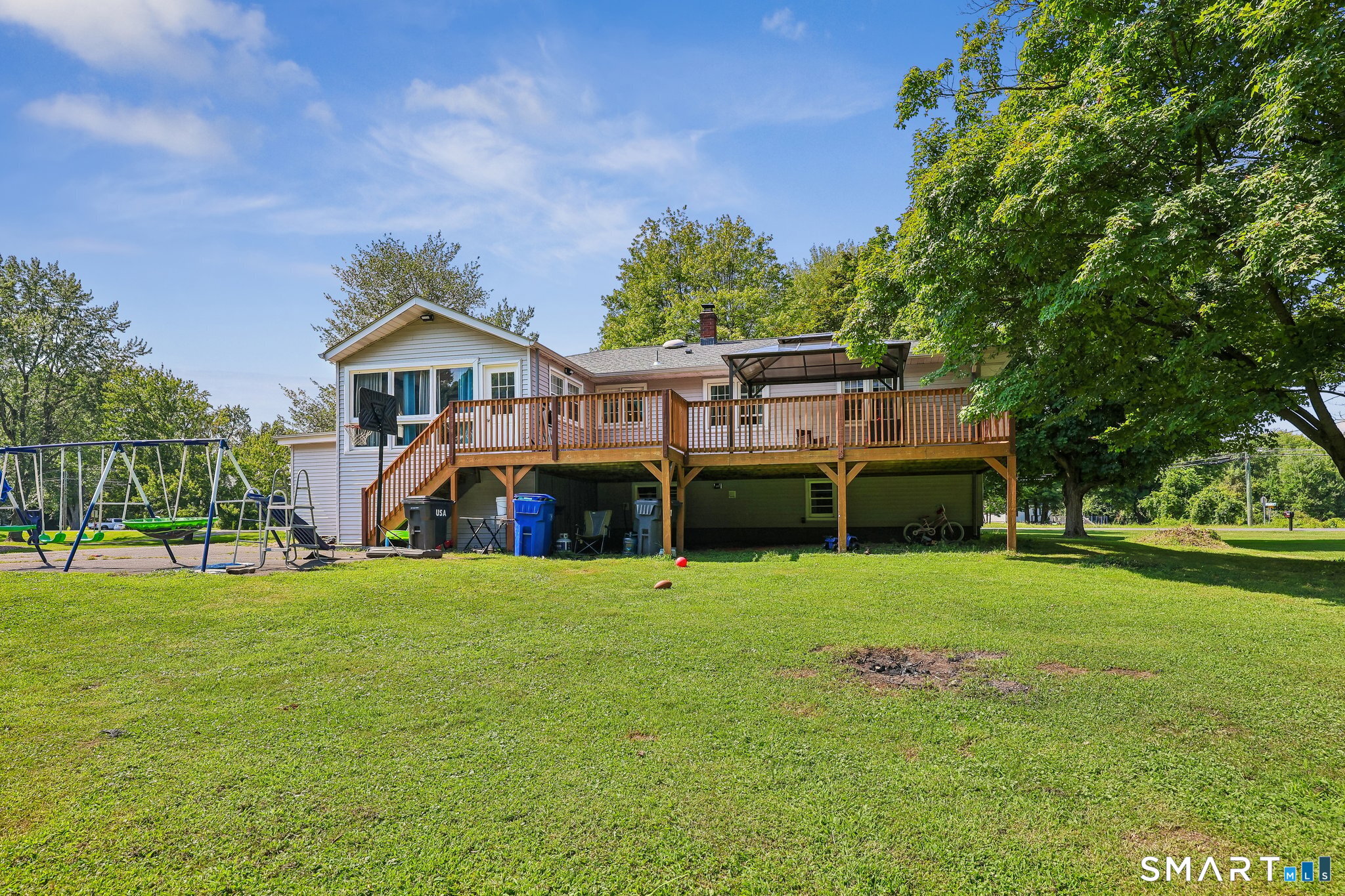660 East Street South