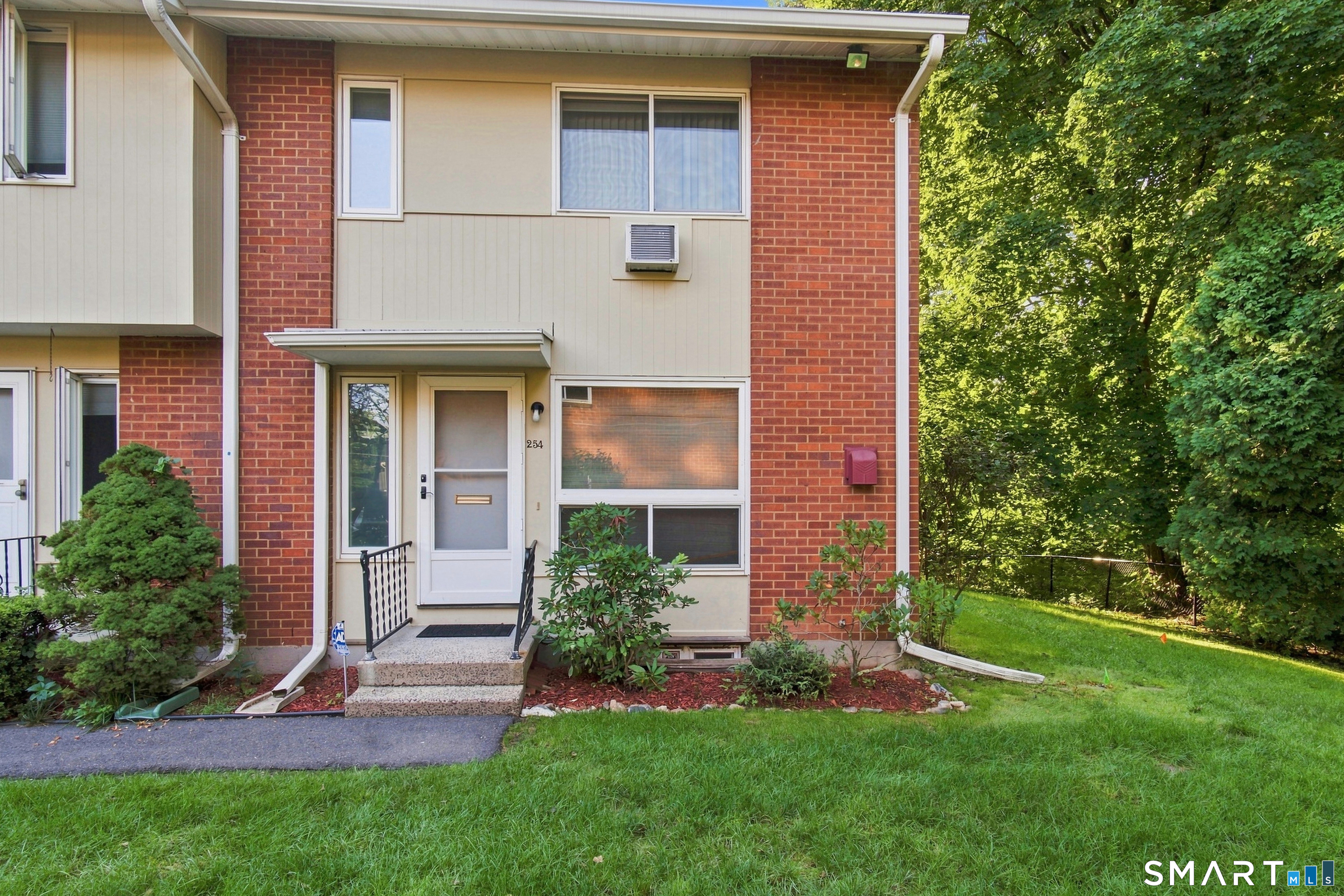 254 centerbrook Road Unit: 254