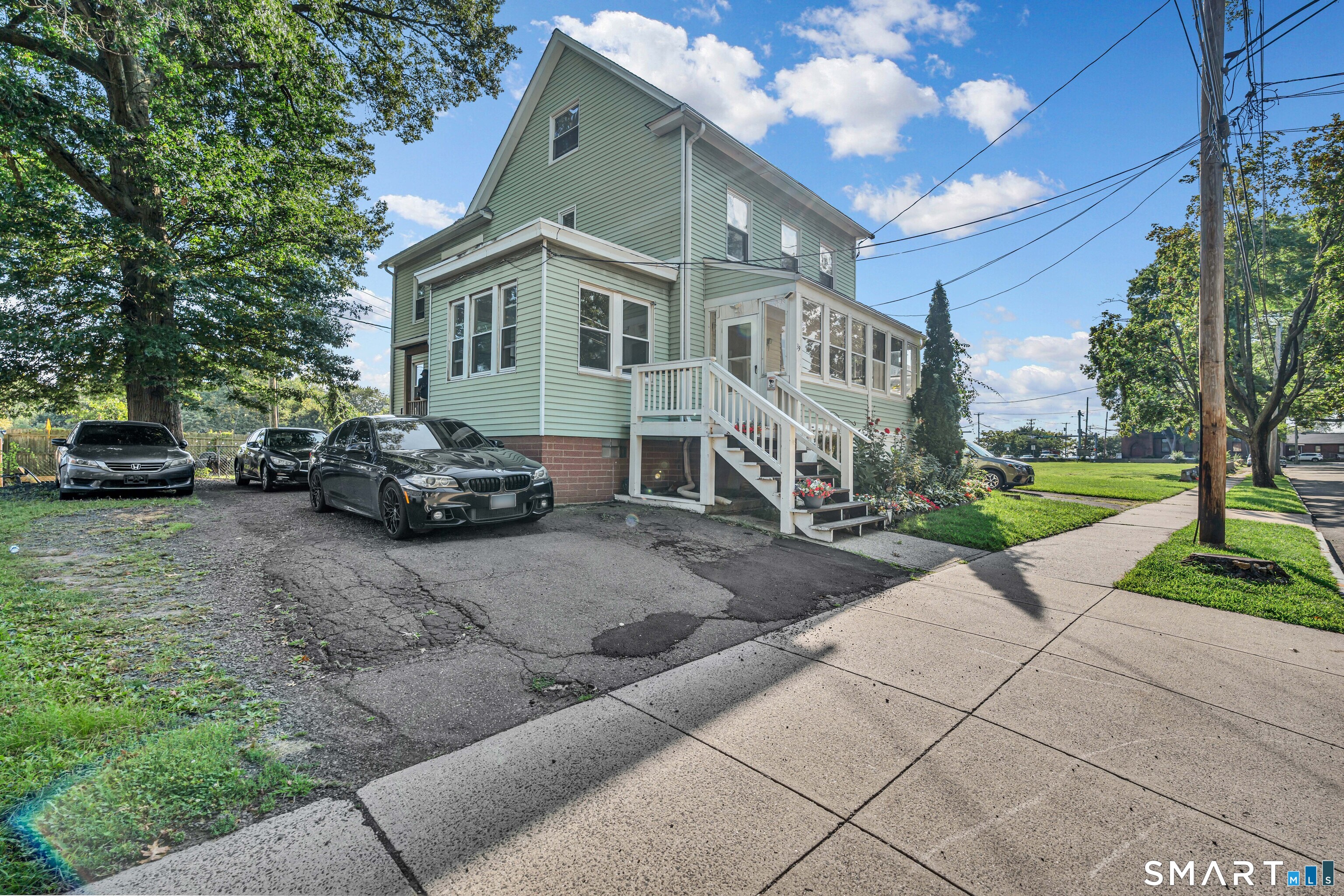 Ashland Place Unit: 1
