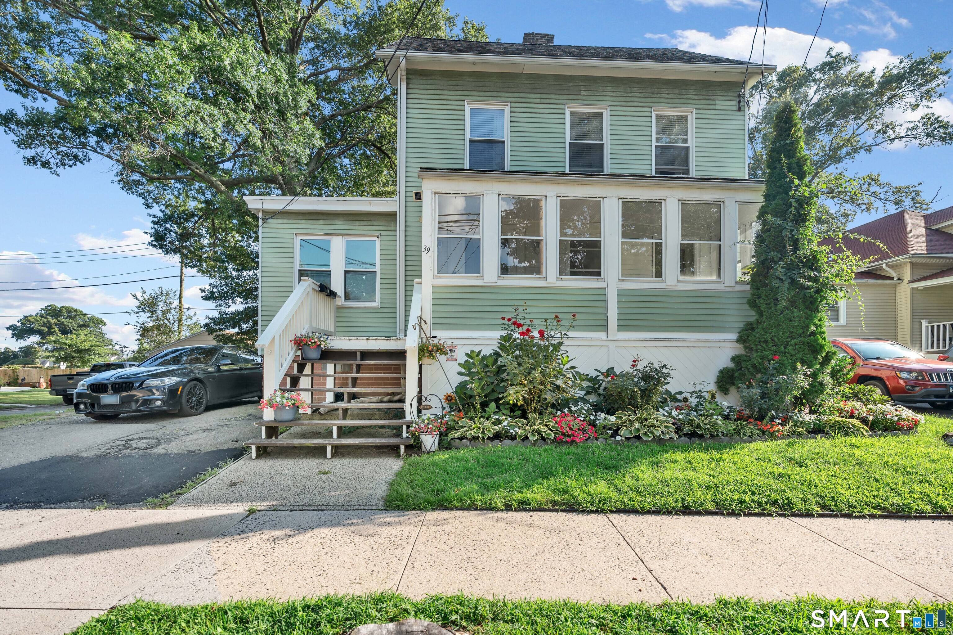 Ashland Place Unit: 1