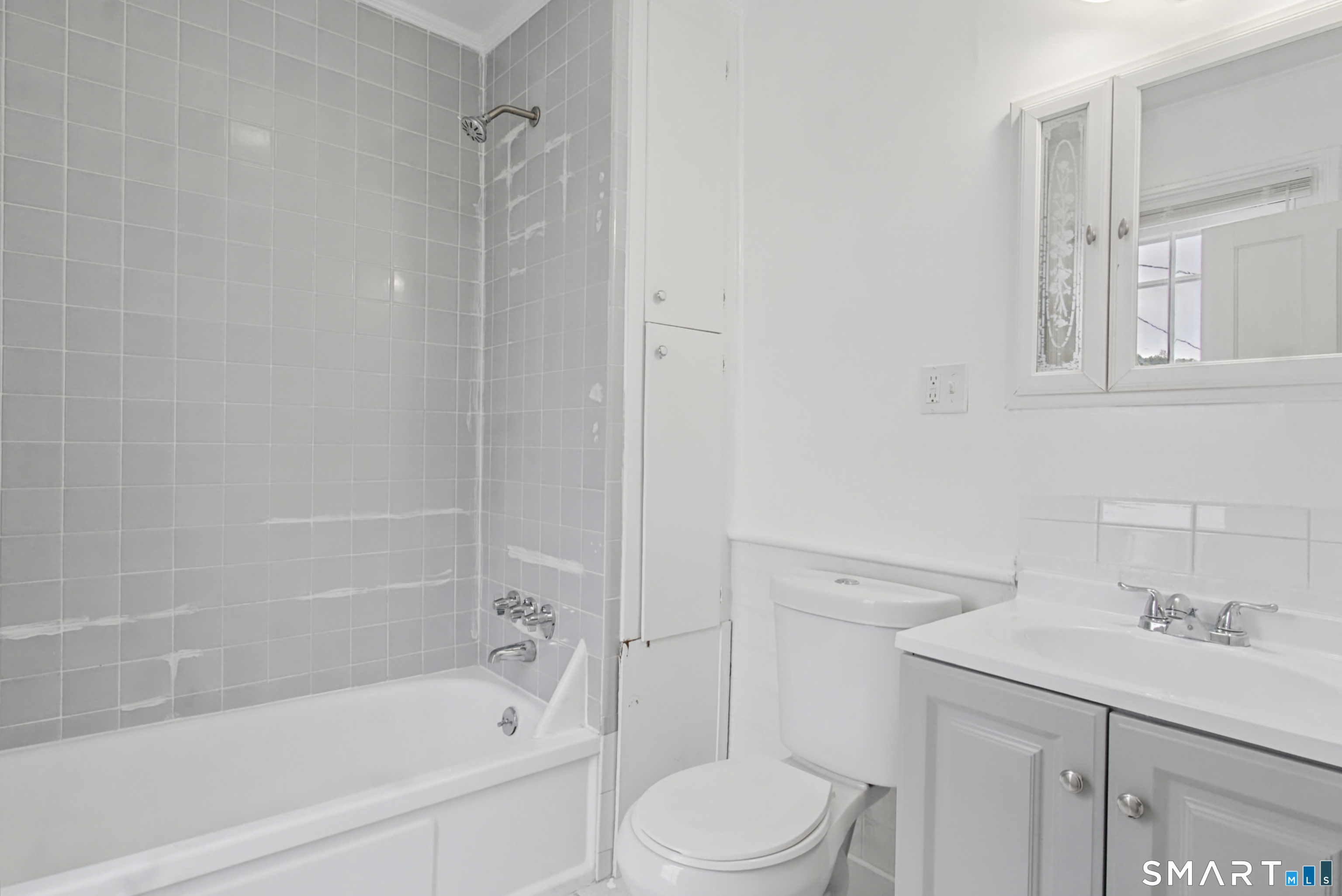 299 High Street Unit: 2