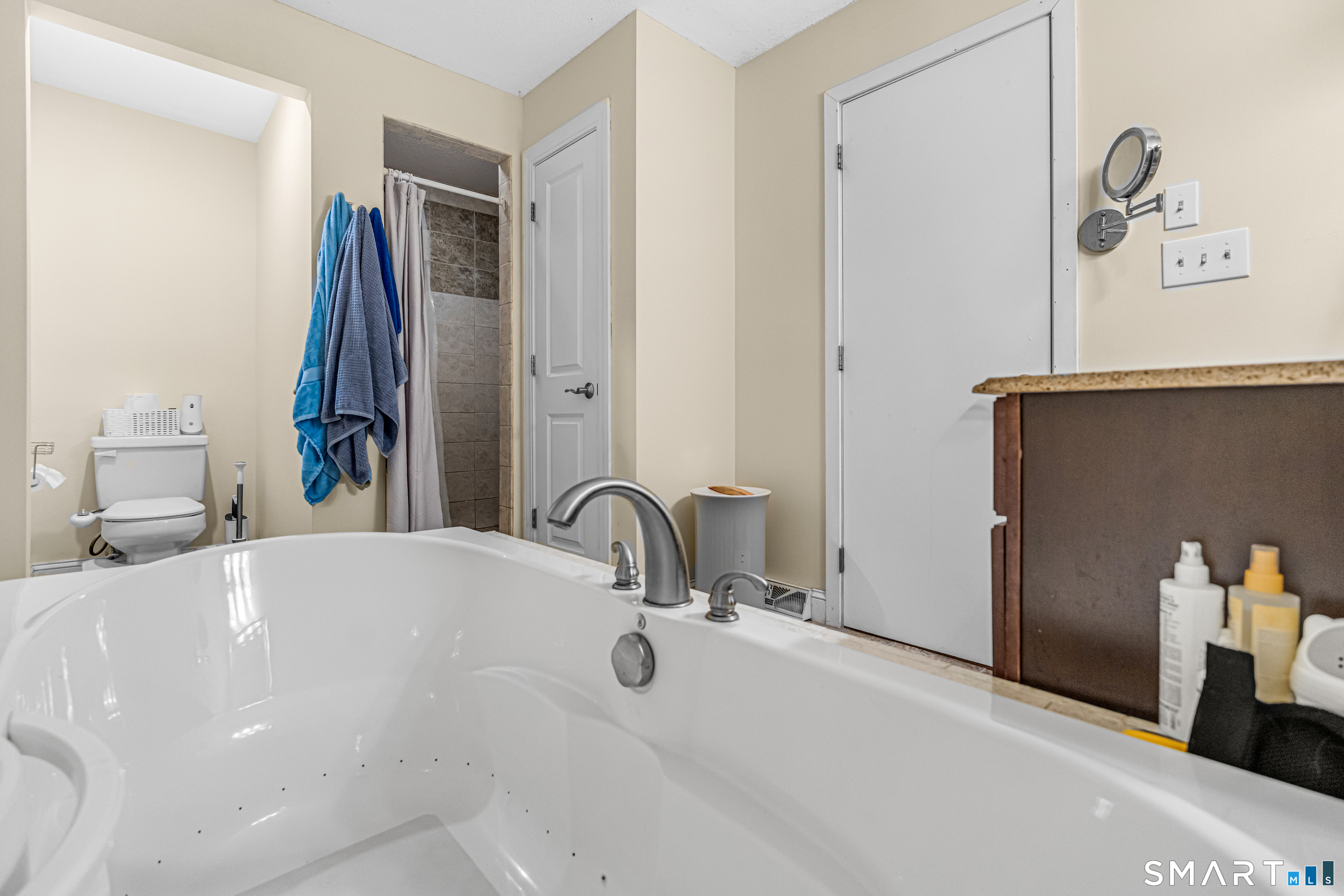 75 Staffordshire Commons Drive Unit: 75