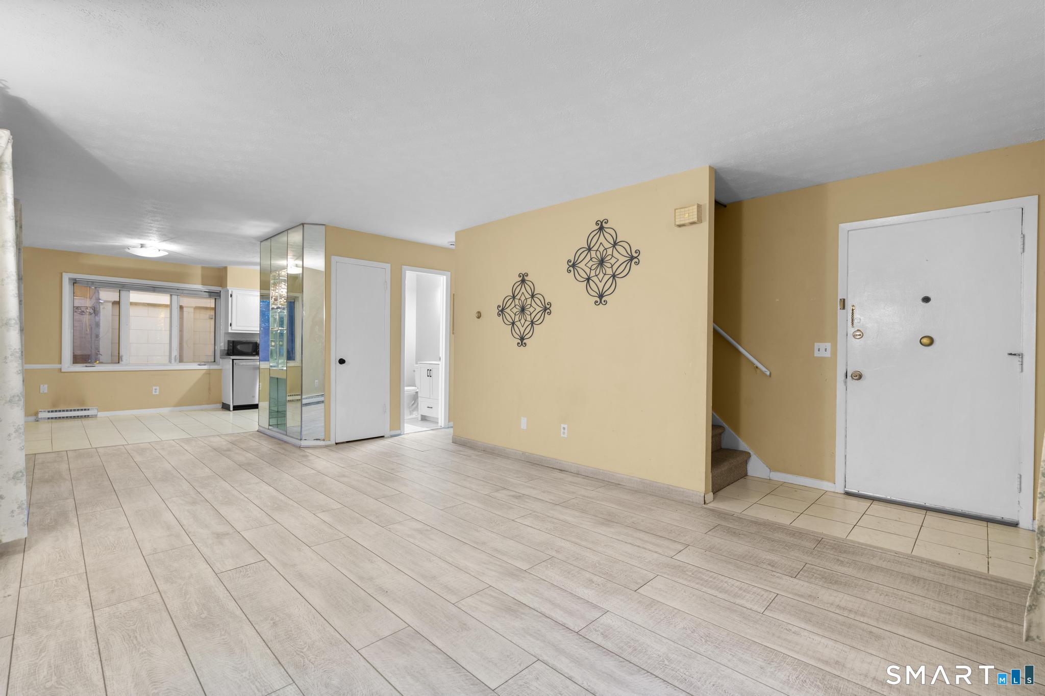 120 Wooster Street Unit: B
