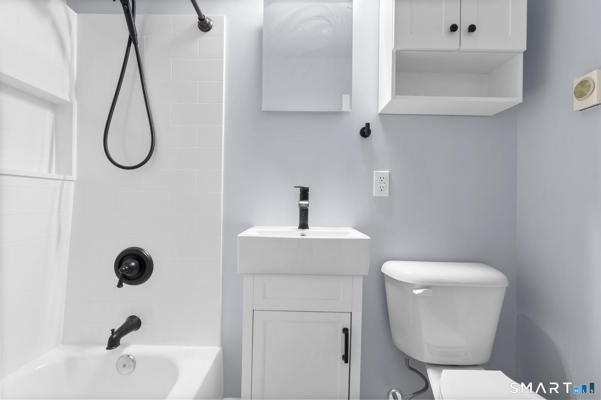 120 Wooster Street Unit: B