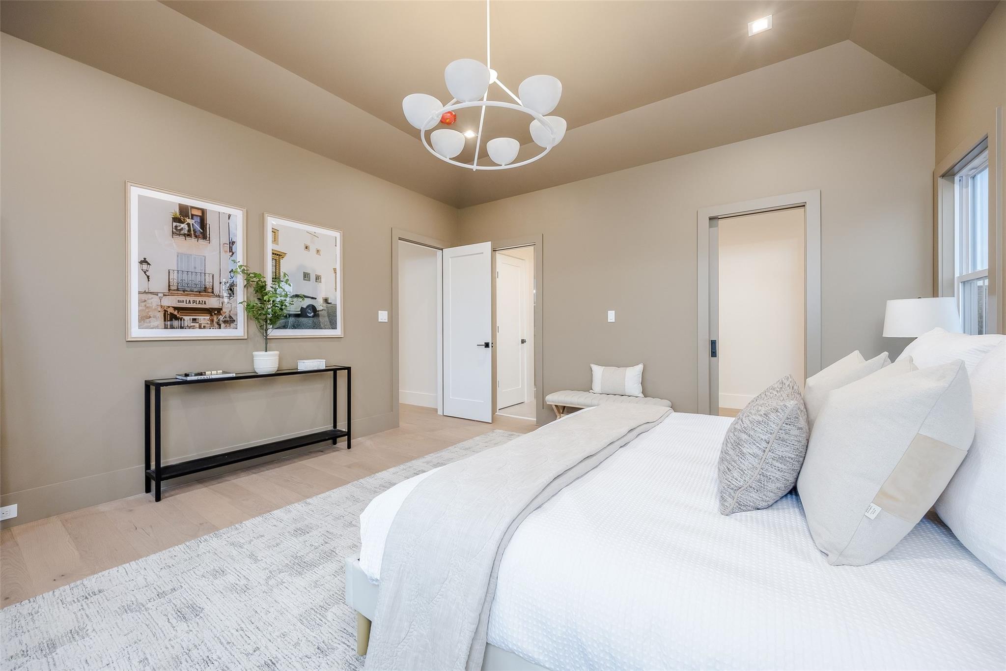 963 Mirabelle Avenue