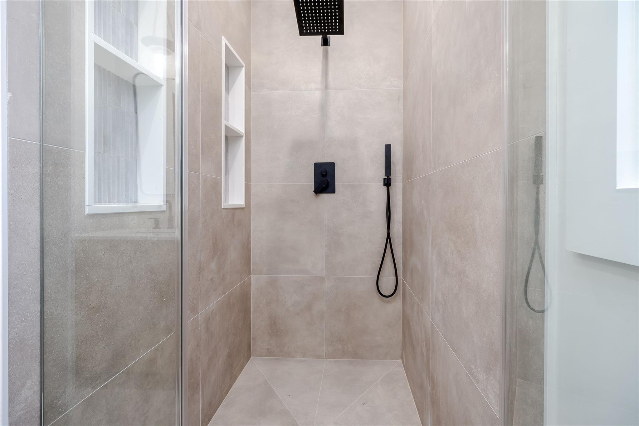 963 Mirabelle Avenue