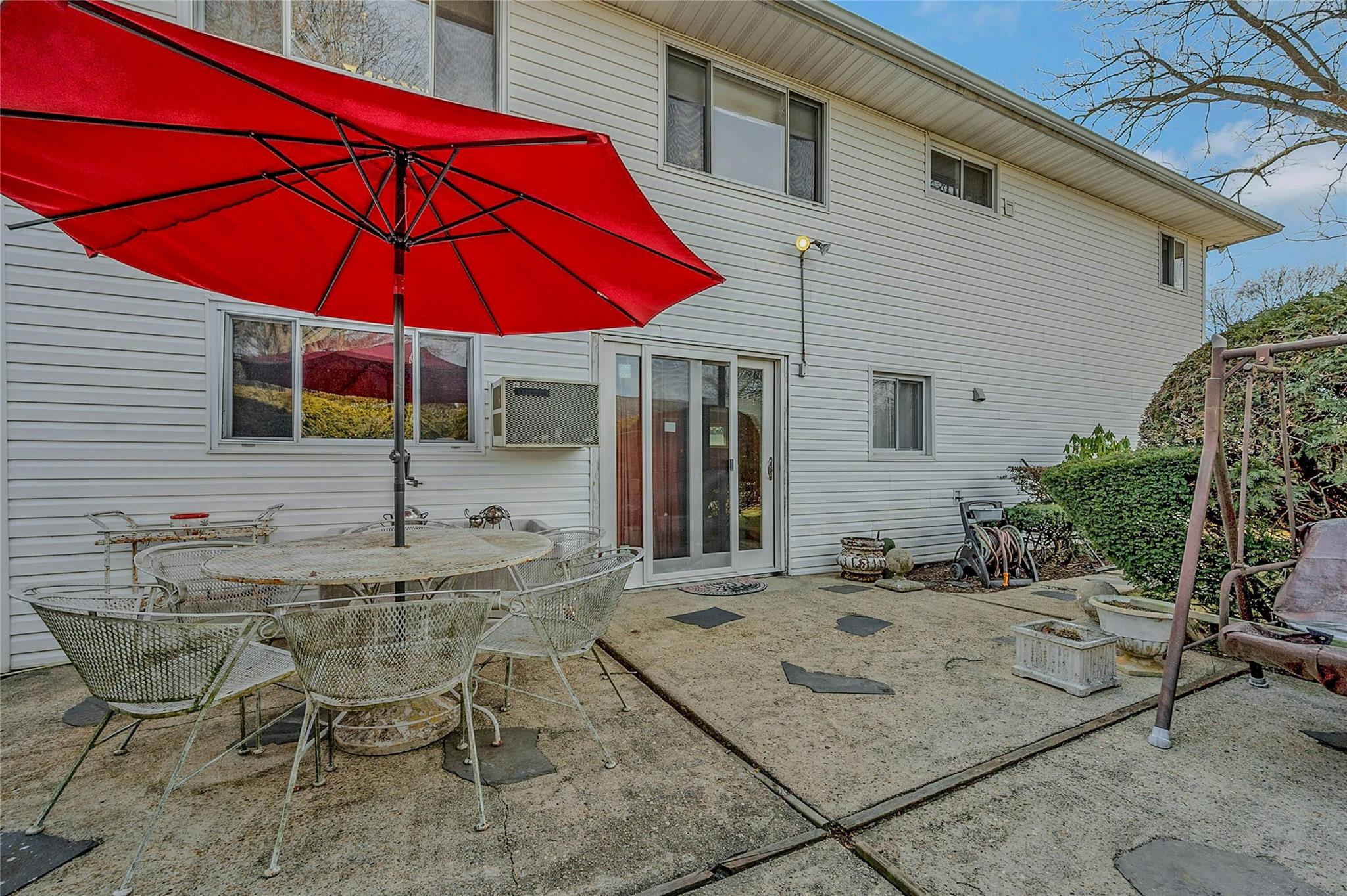 97 Sammis Avenue