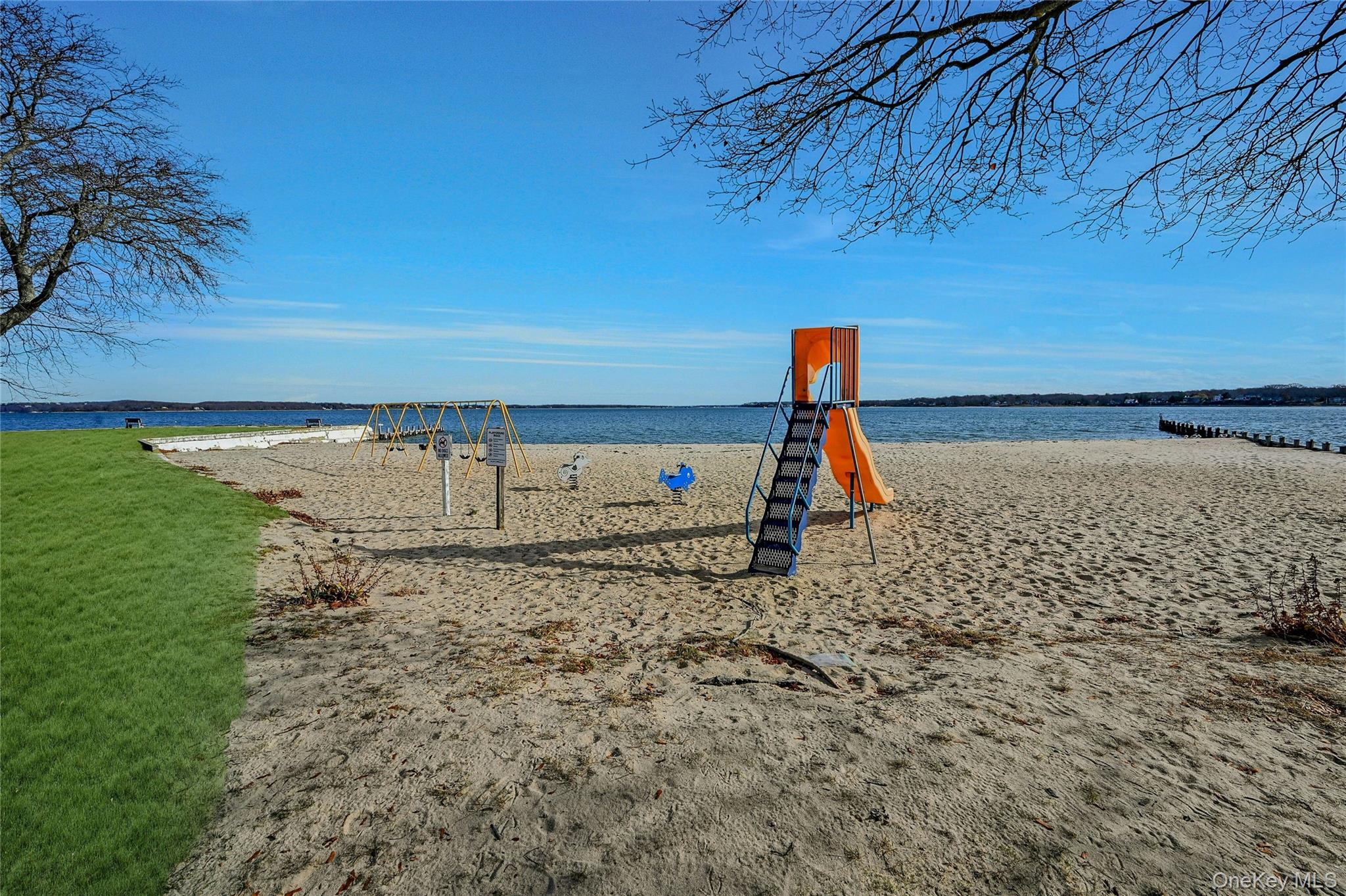 425 Old Shipyard Lane