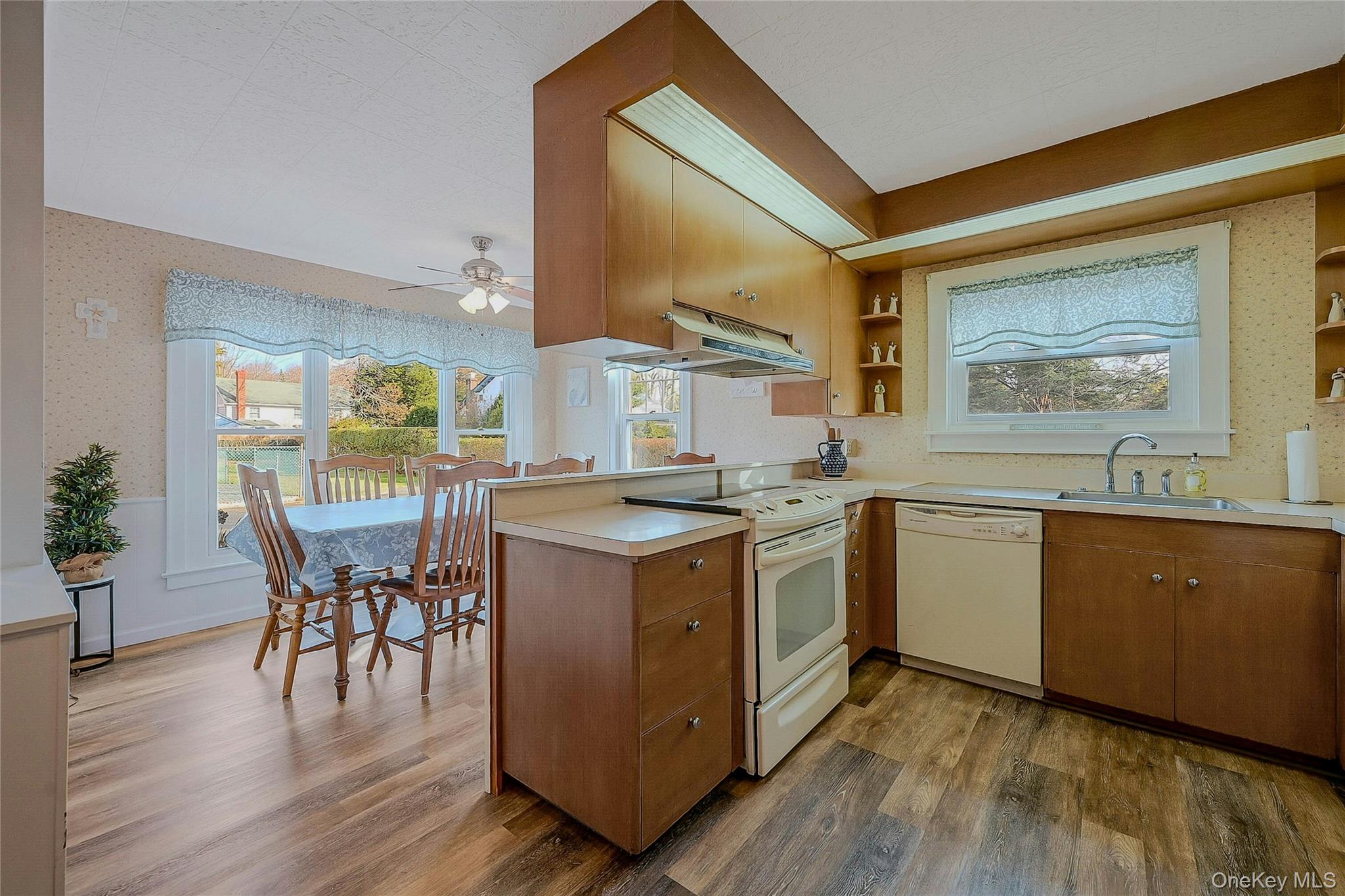 425 Old Shipyard Lane