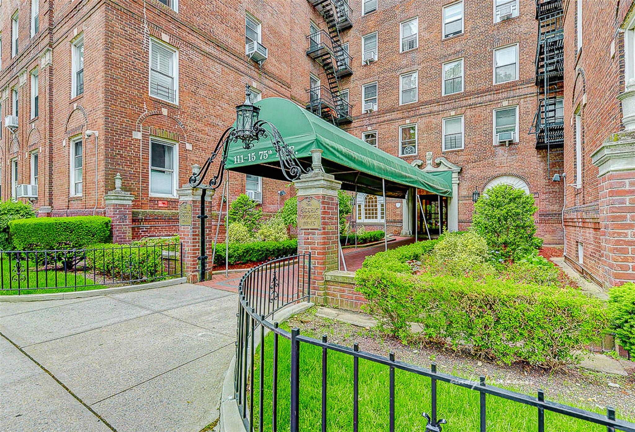 111-15 75th Avenue Unit: 6O