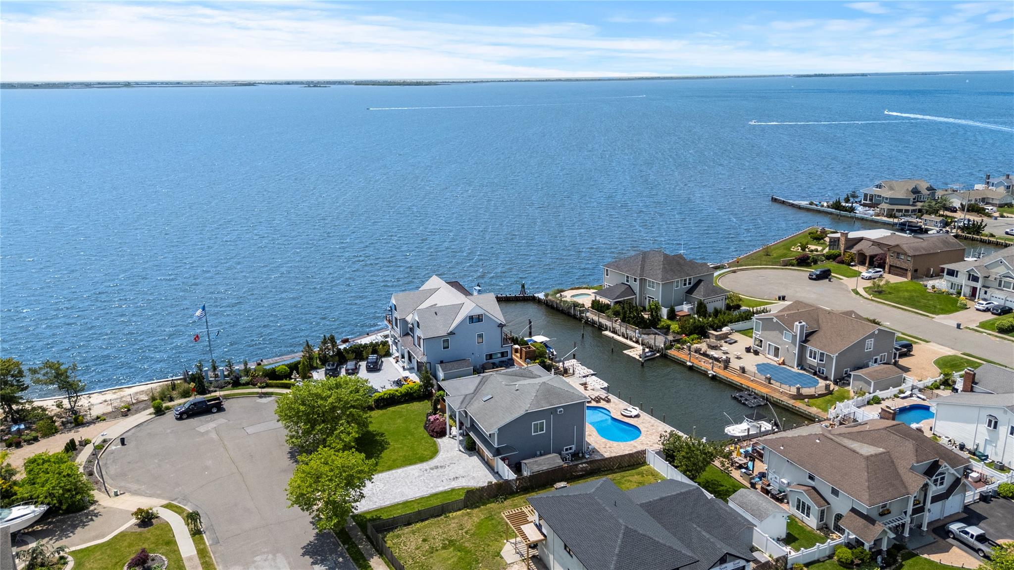 22 Viking Drive