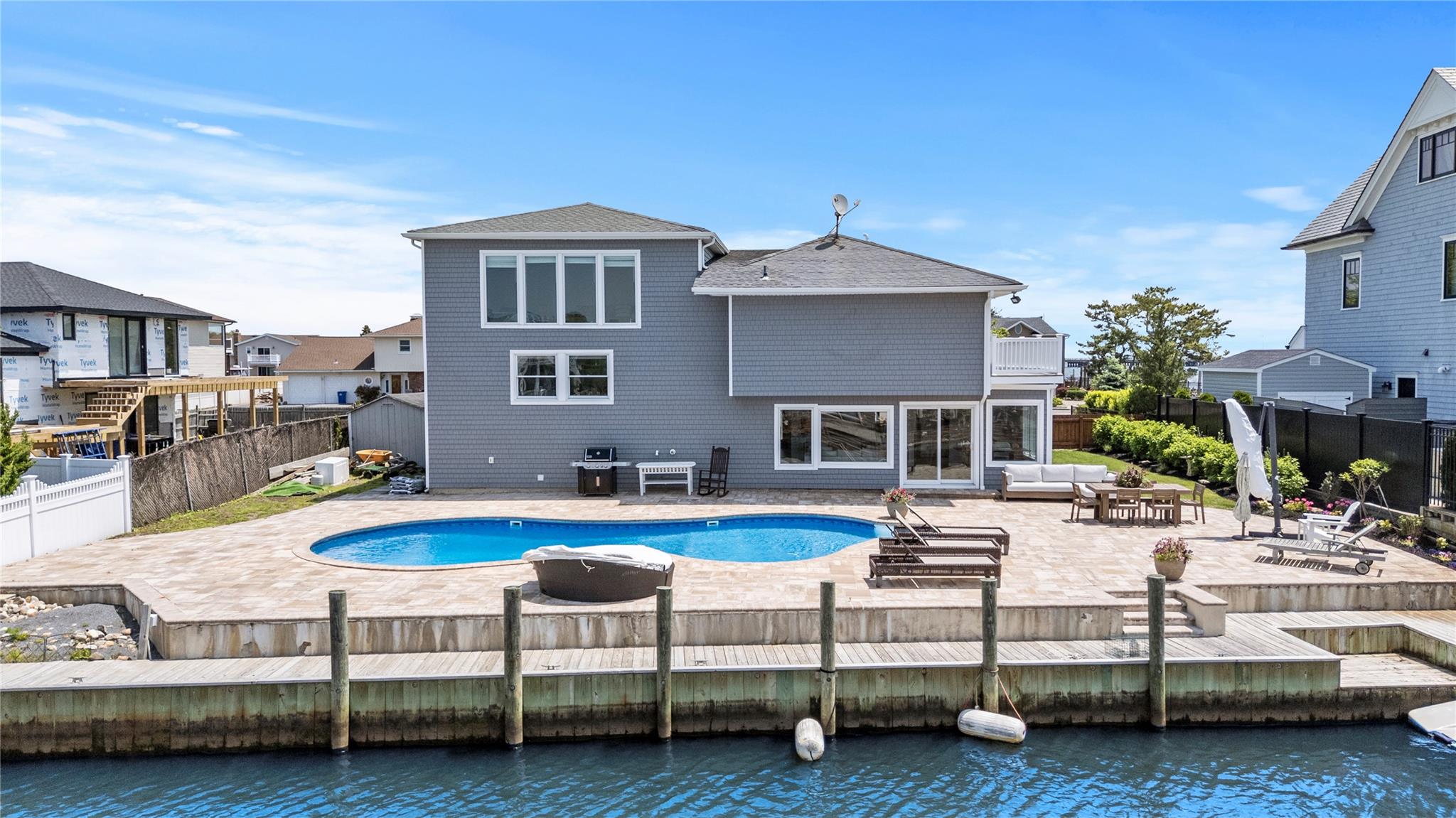 22 Viking Drive