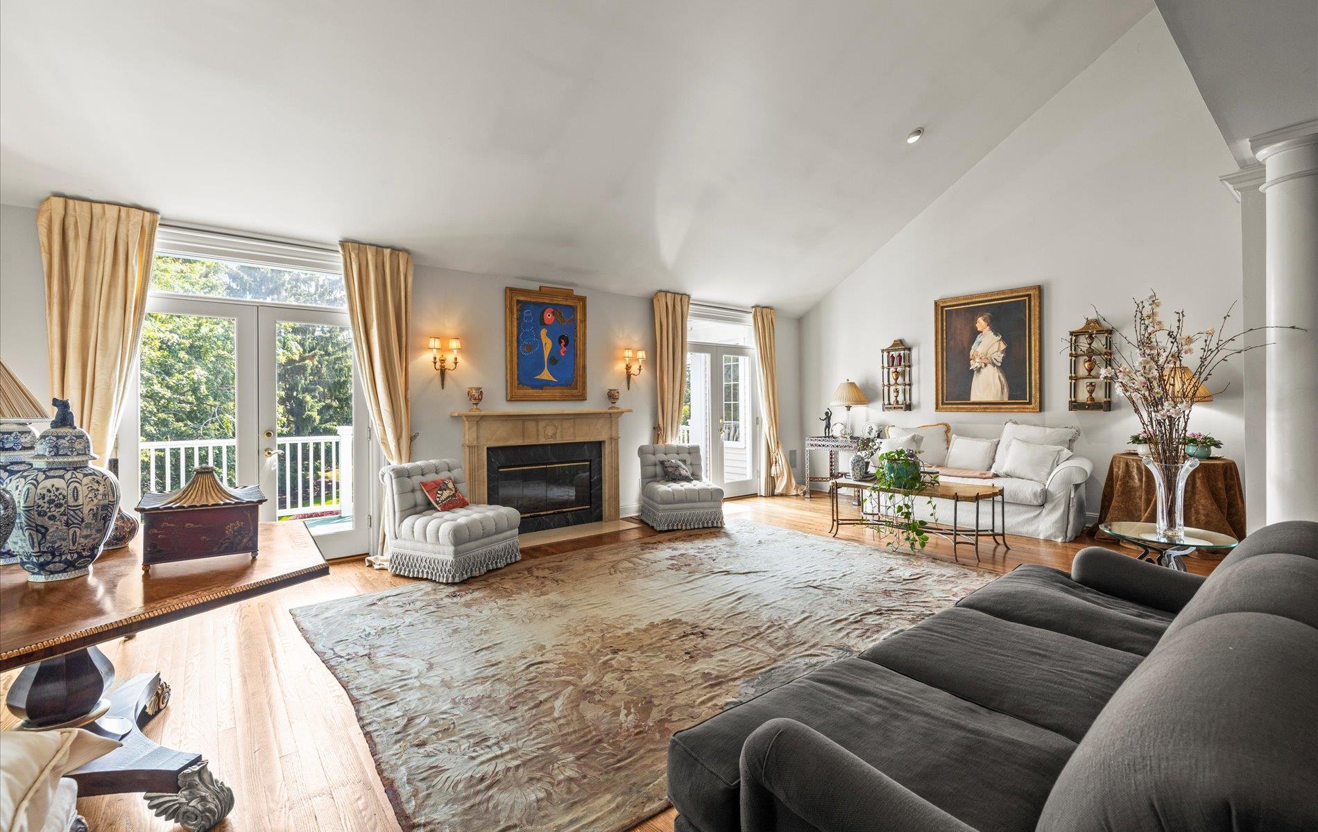 5 Hickory Court