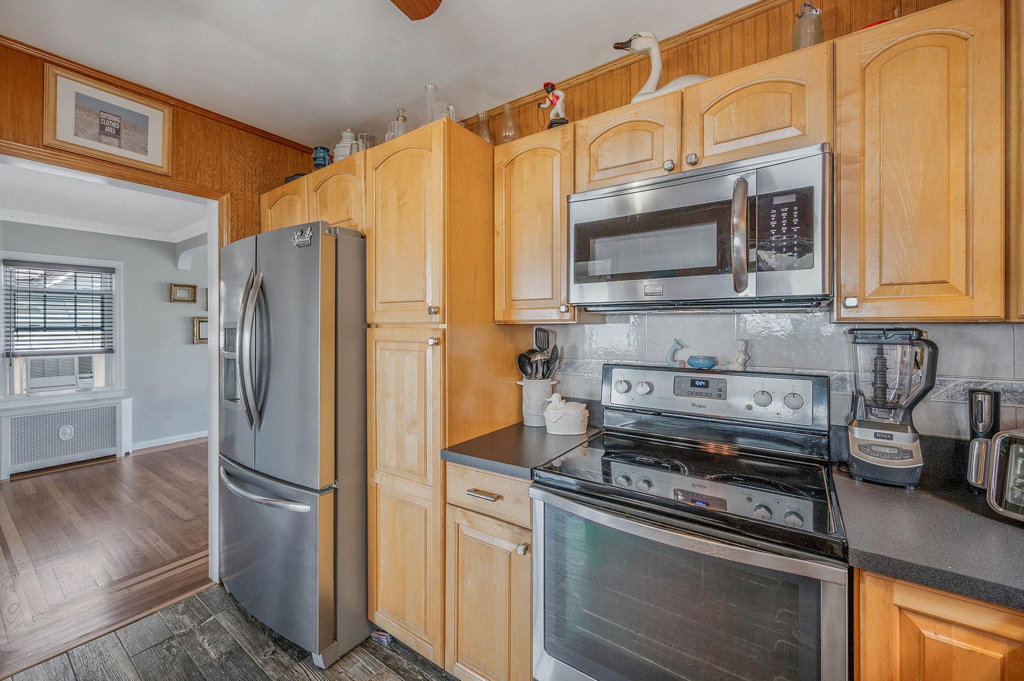87 E Shore Drive