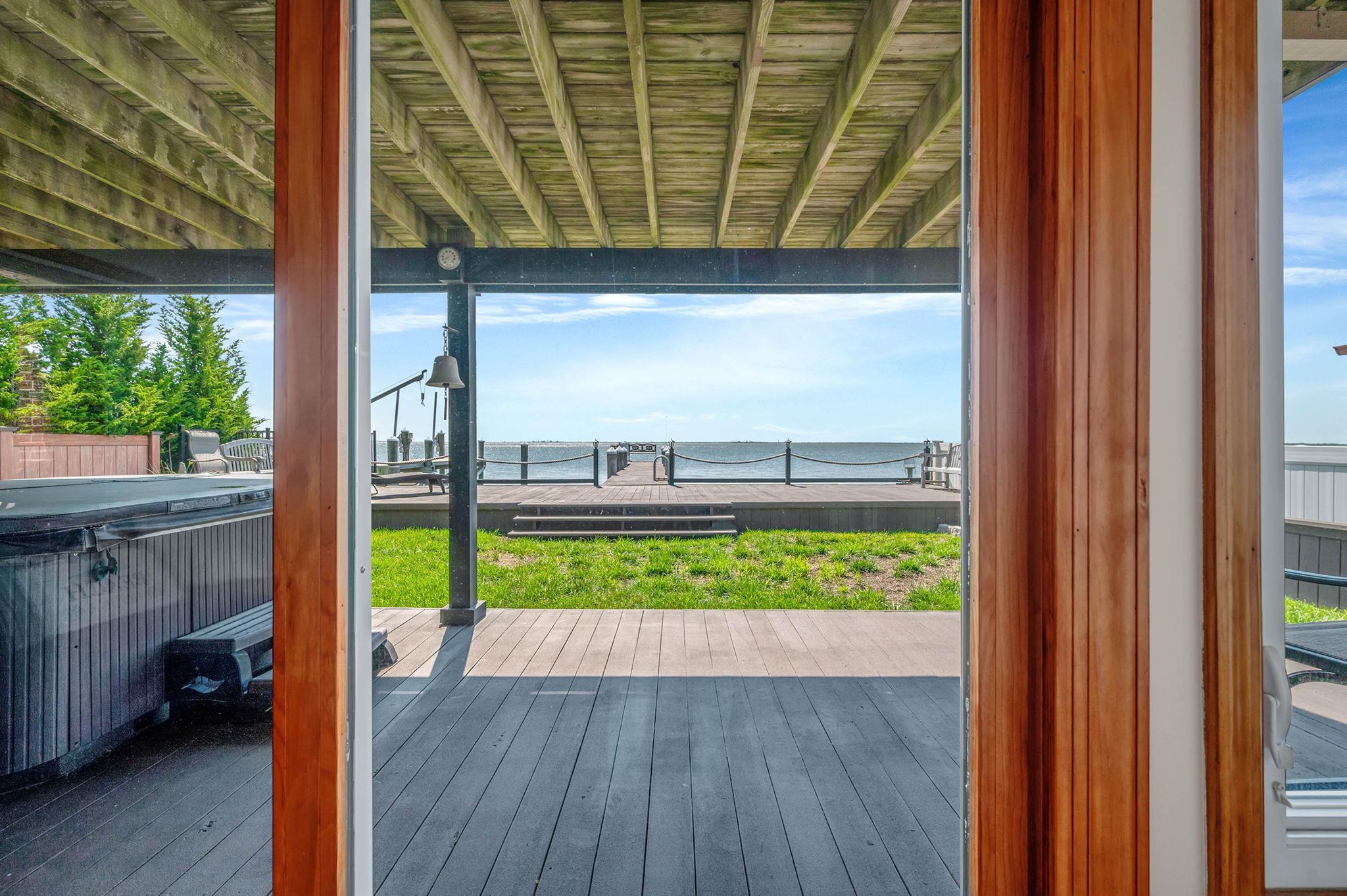 87 E Shore Drive