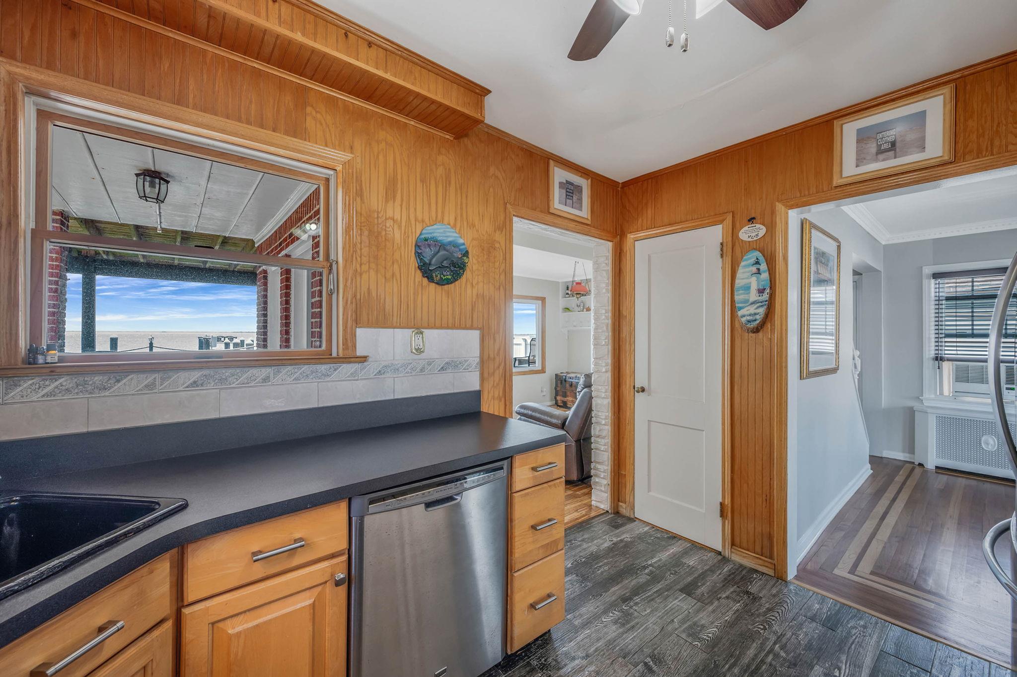 87 E Shore Drive