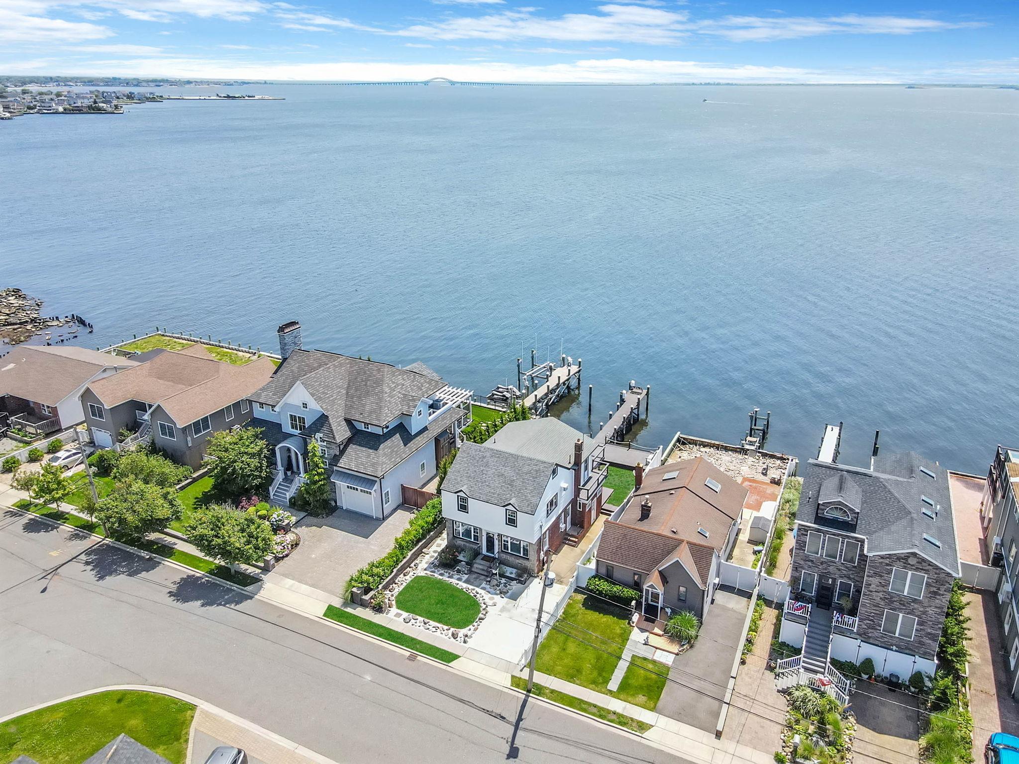 87 E Shore Drive