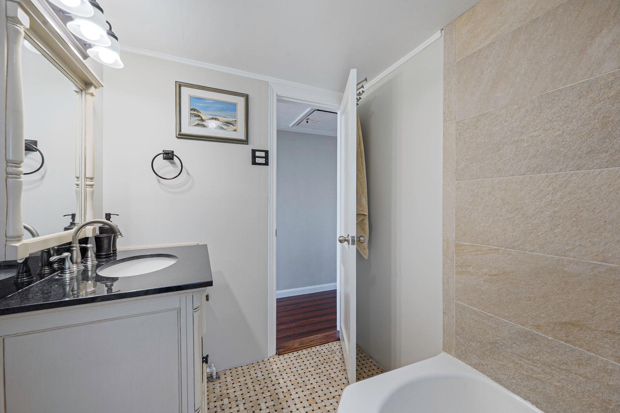 87 E Shore Drive