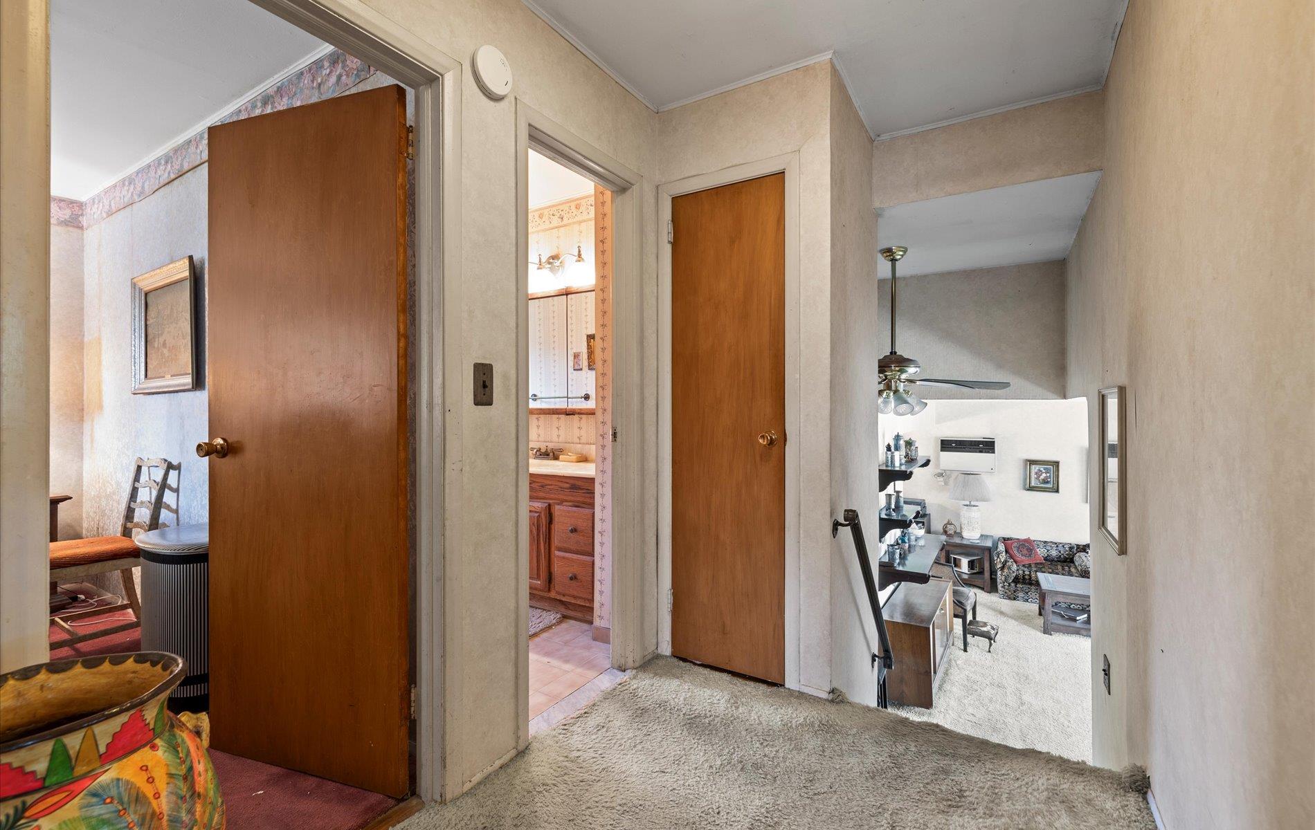 15 Lane Avenue