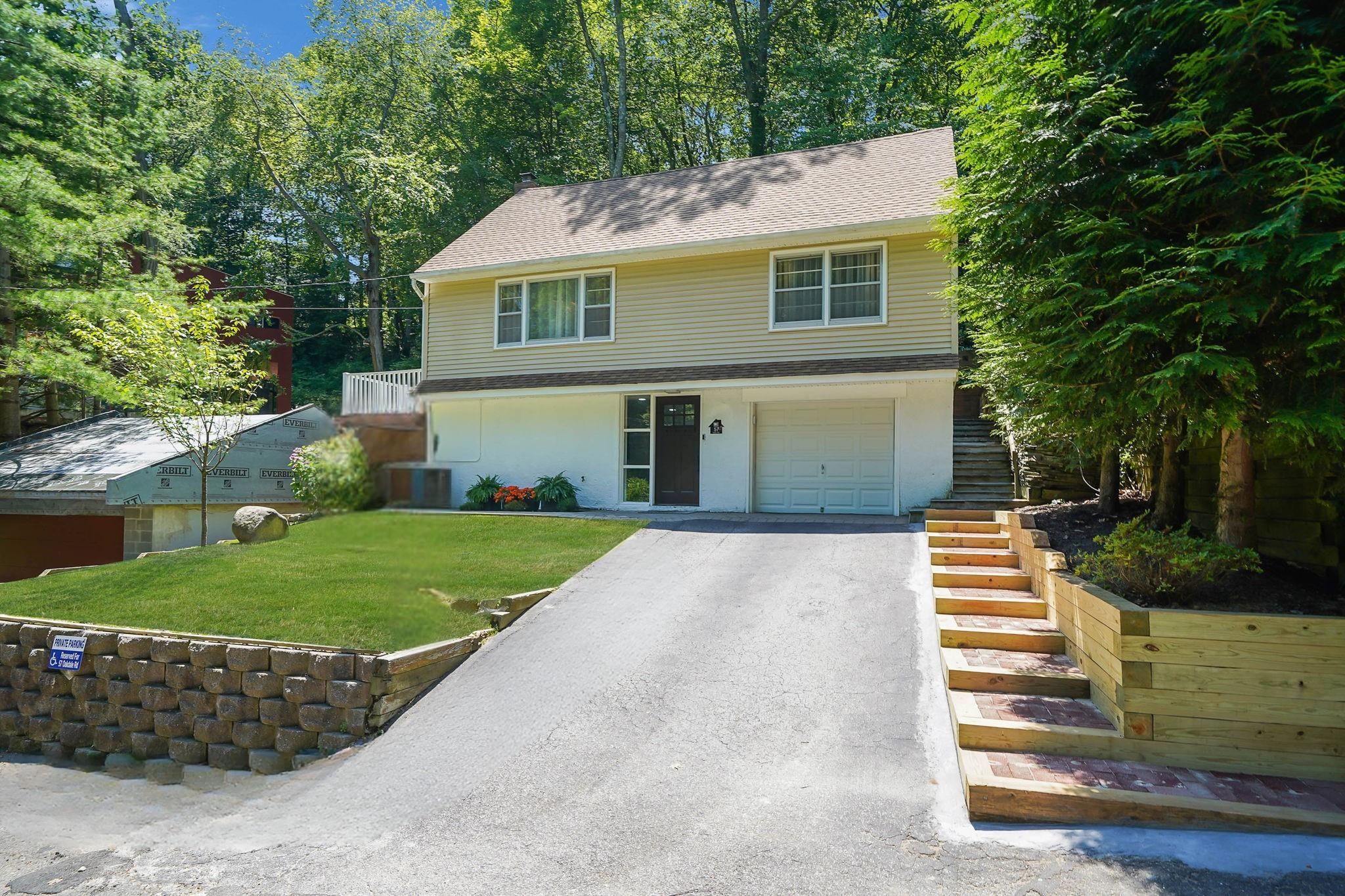 57 Oakdale Road