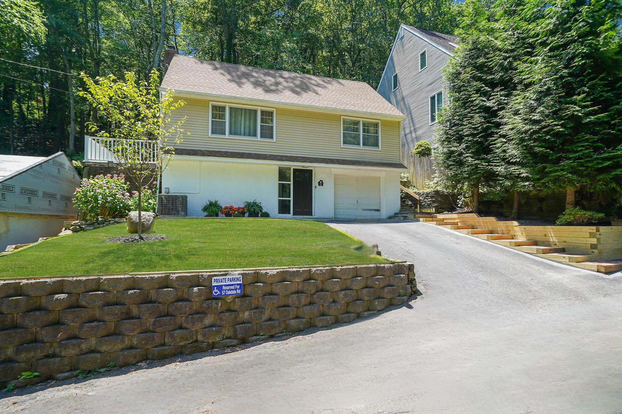 57 Oakdale Road