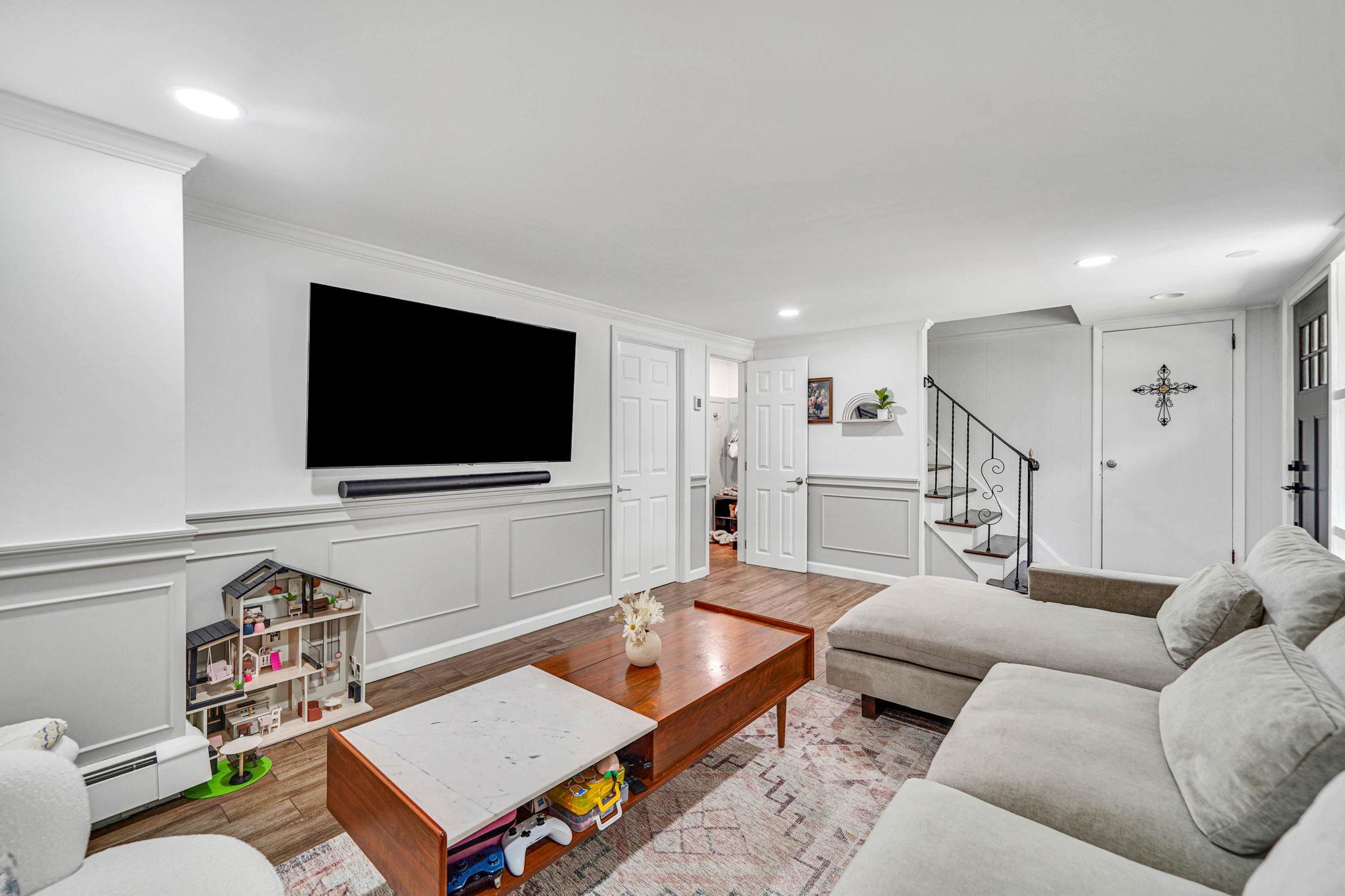57 Oakdale Road