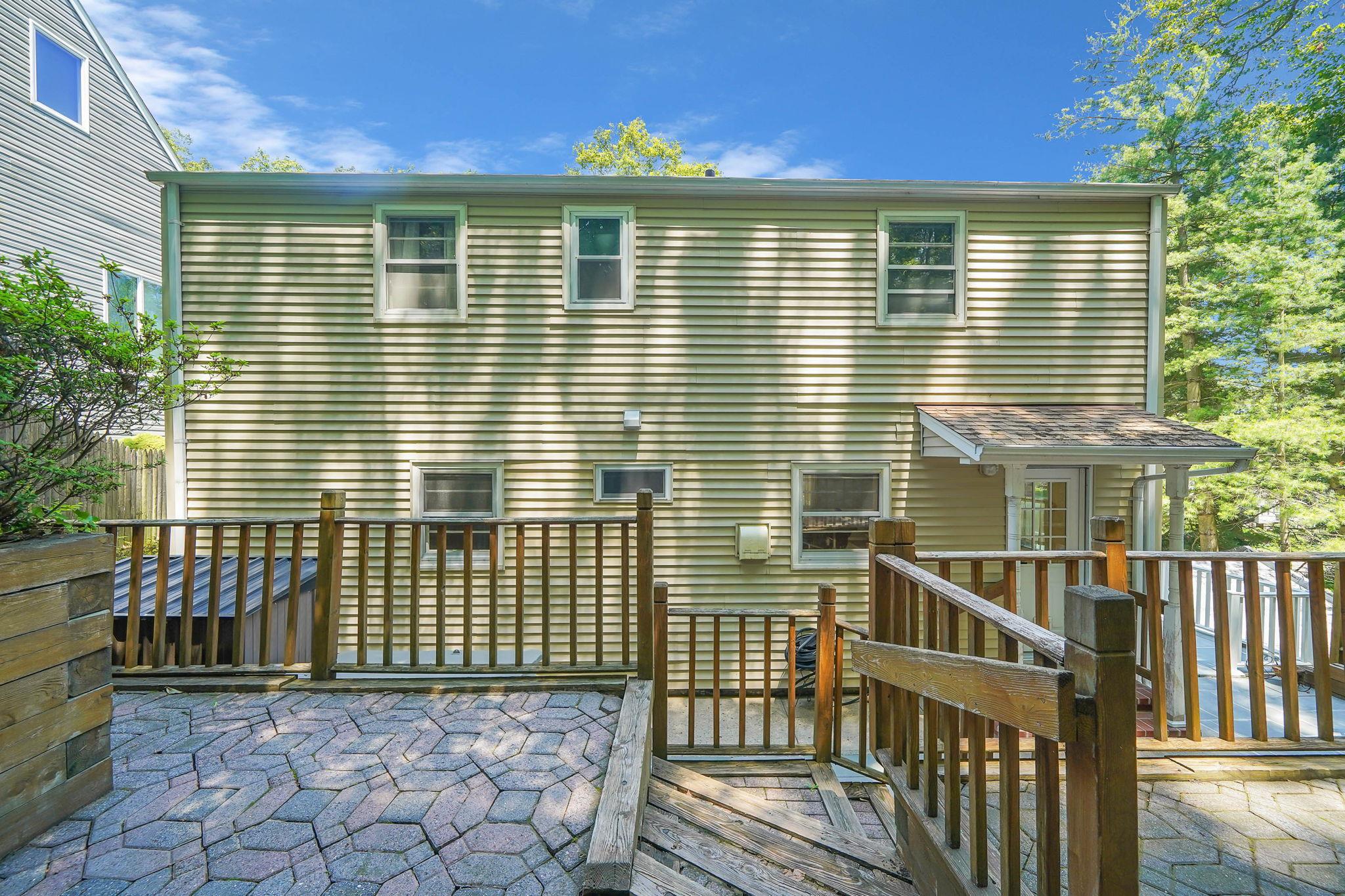 57 Oakdale Road