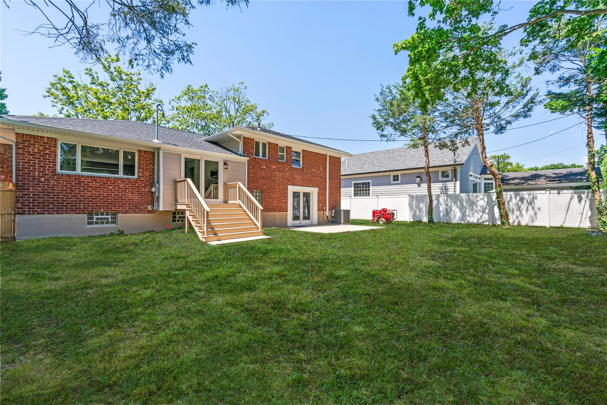 15 Byfield Place