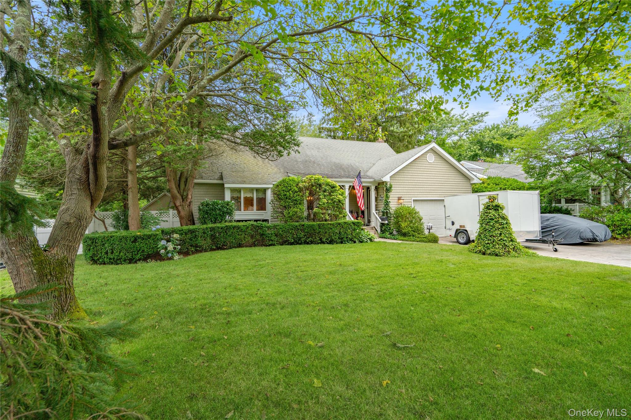 126 Siegel Boulevard