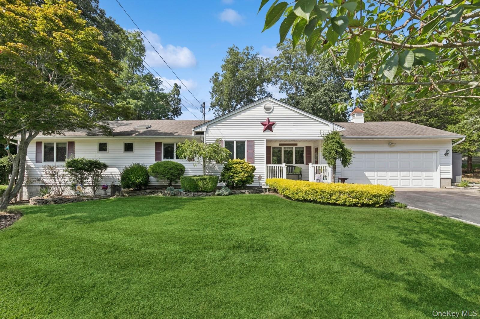 108 Sunset Boulevard