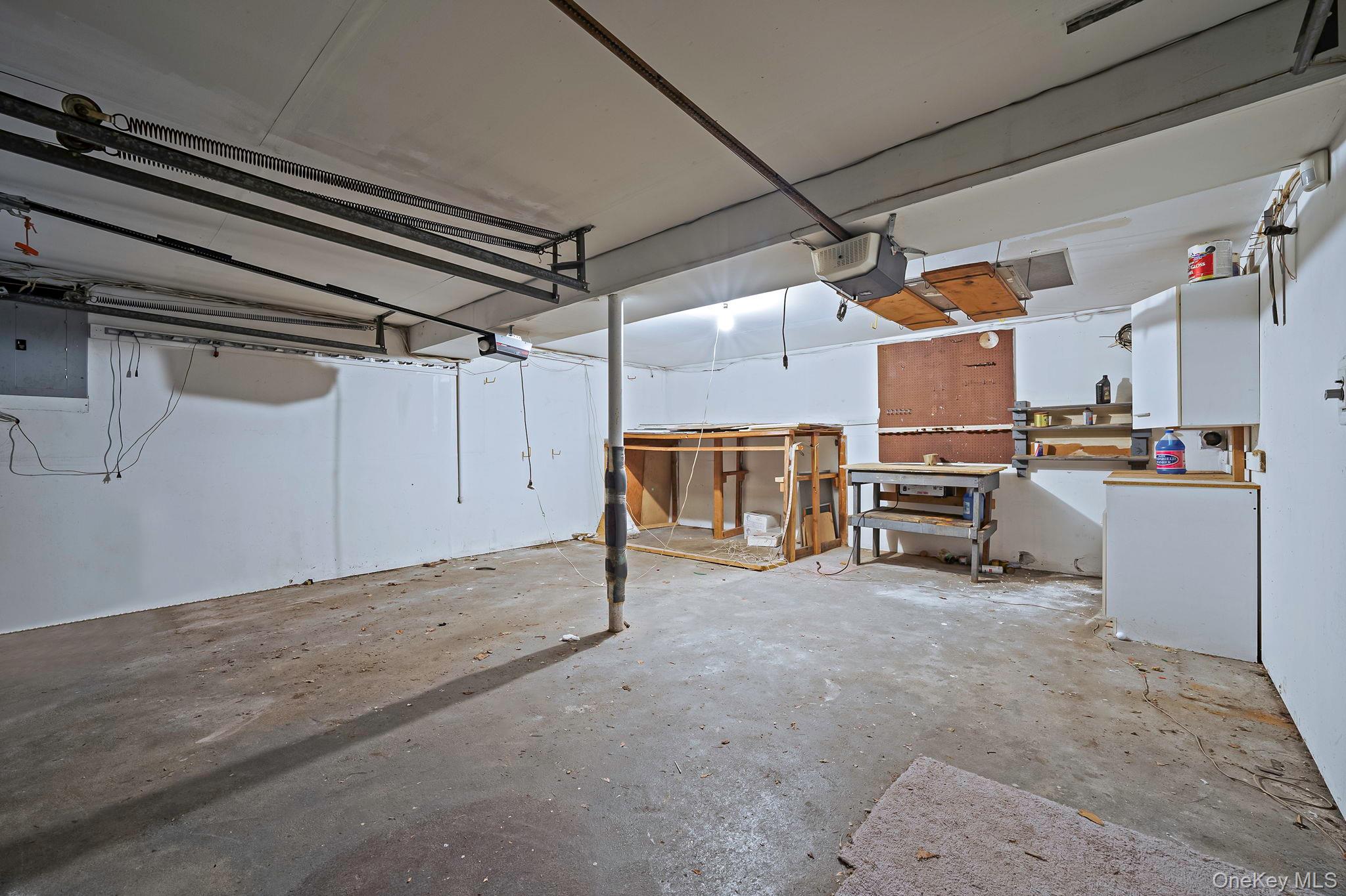 2922 Bond Drive