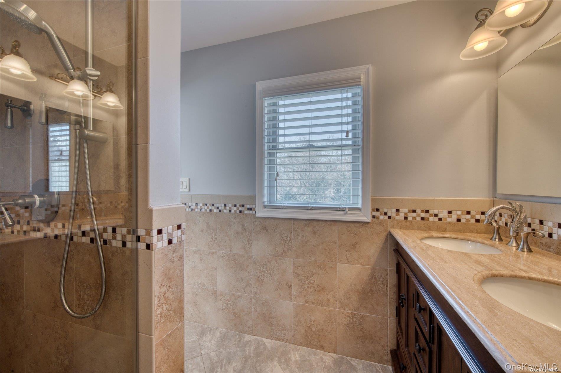 750 Kerwin Boulevard