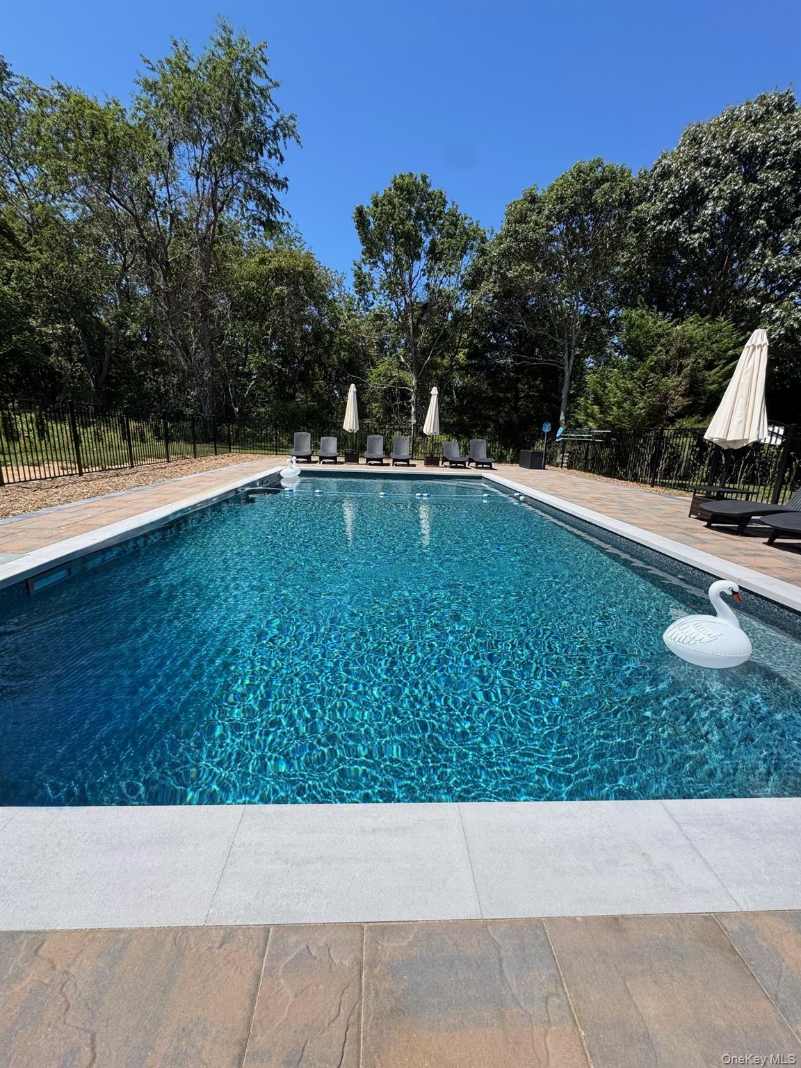 750 Kerwin Boulevard