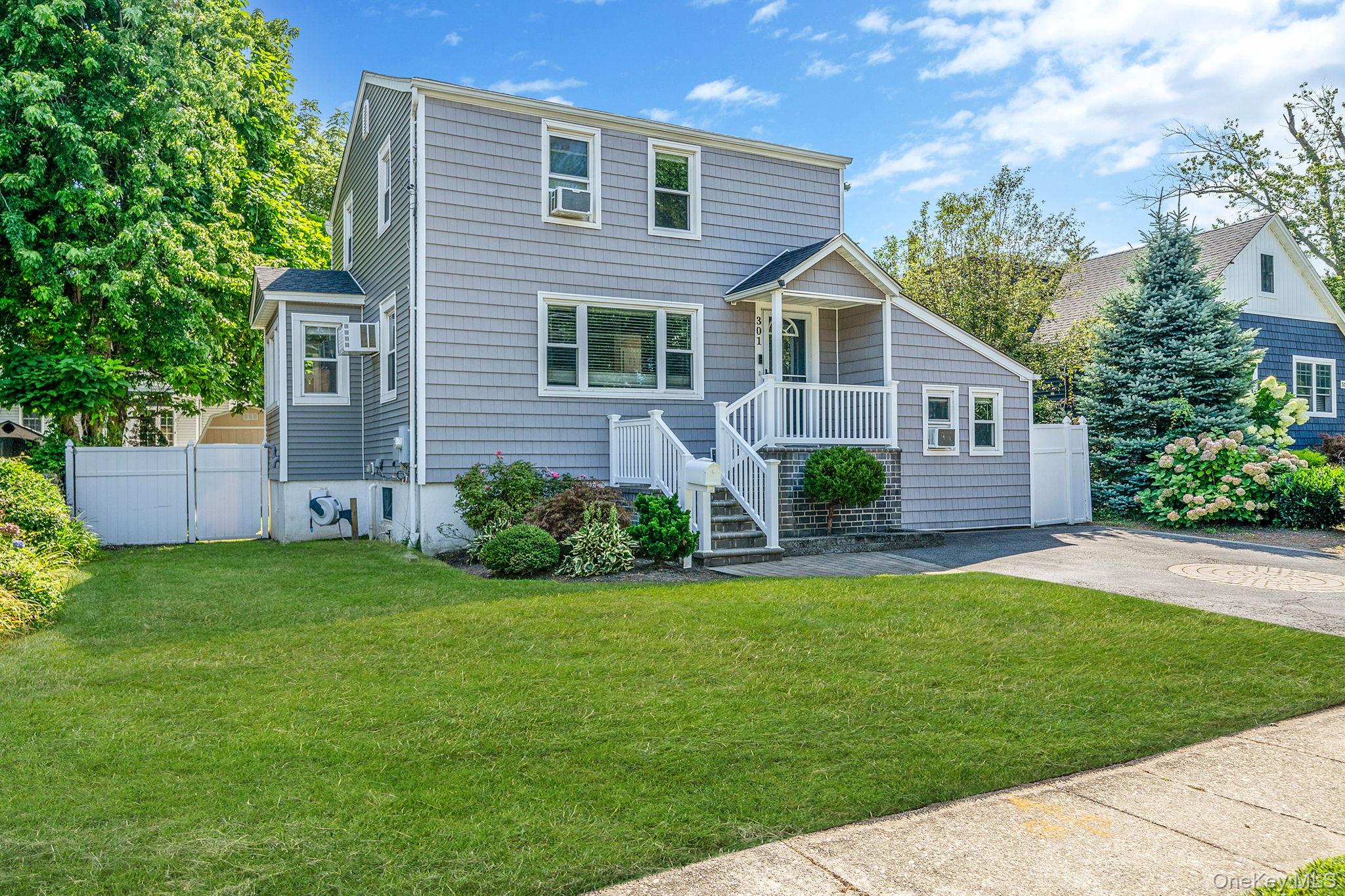 301 Center Bay Drive