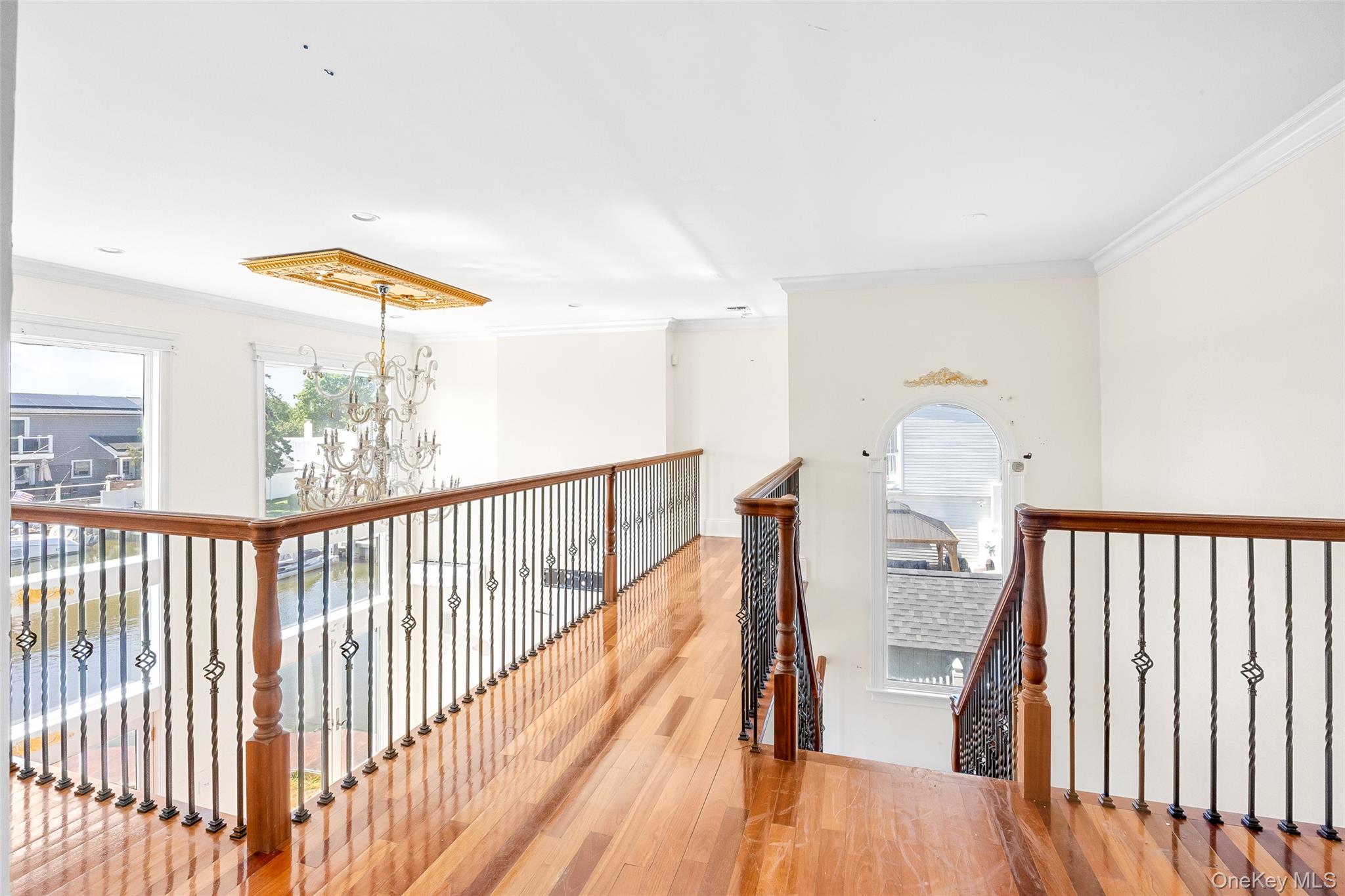 4 Sutton Place
