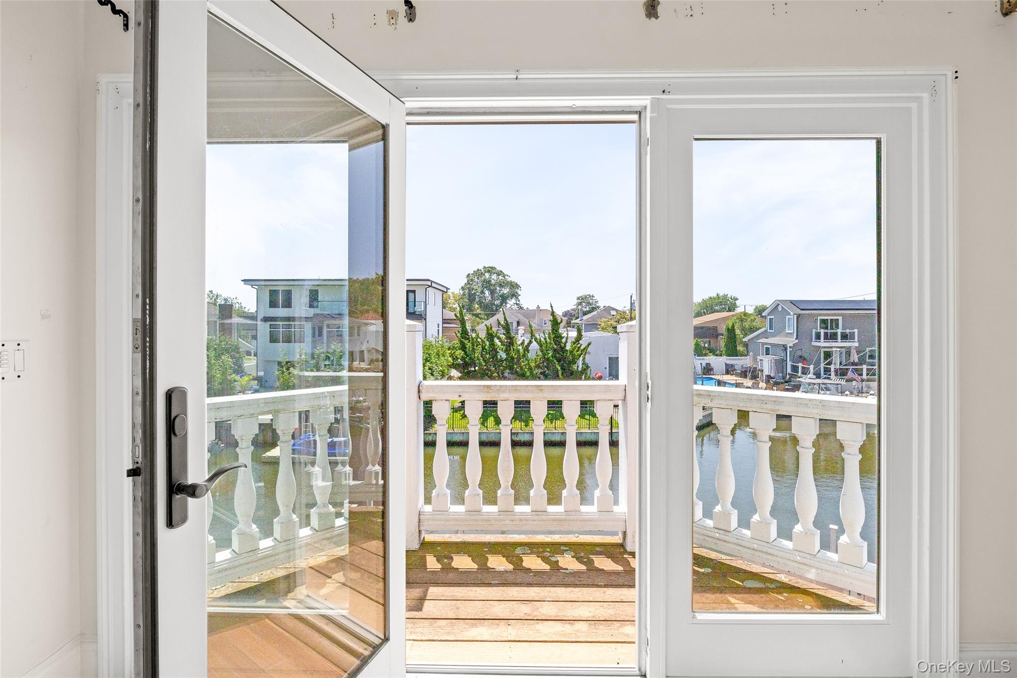 4 Sutton Place