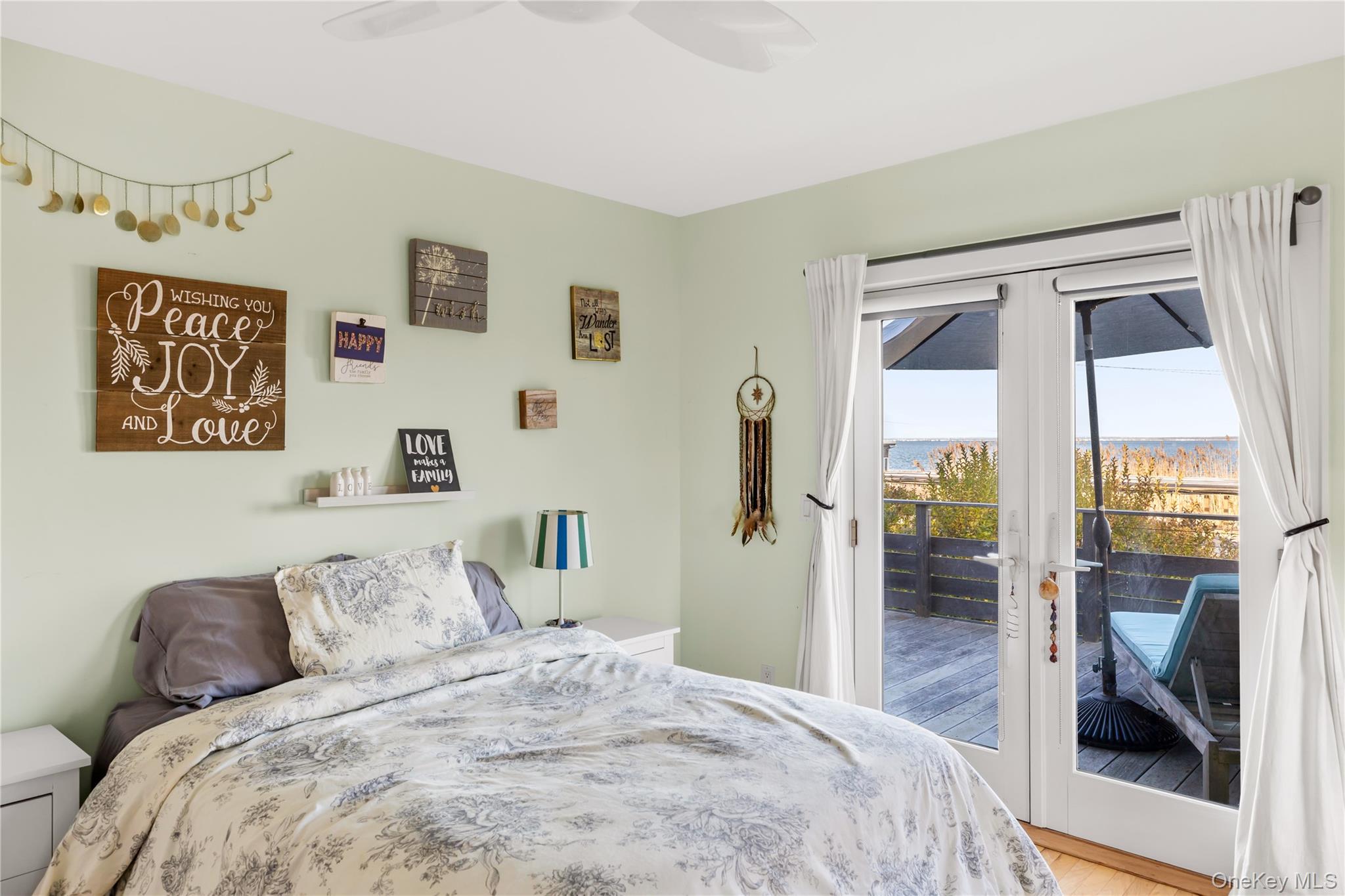 5 Ocean Bay Boulevard