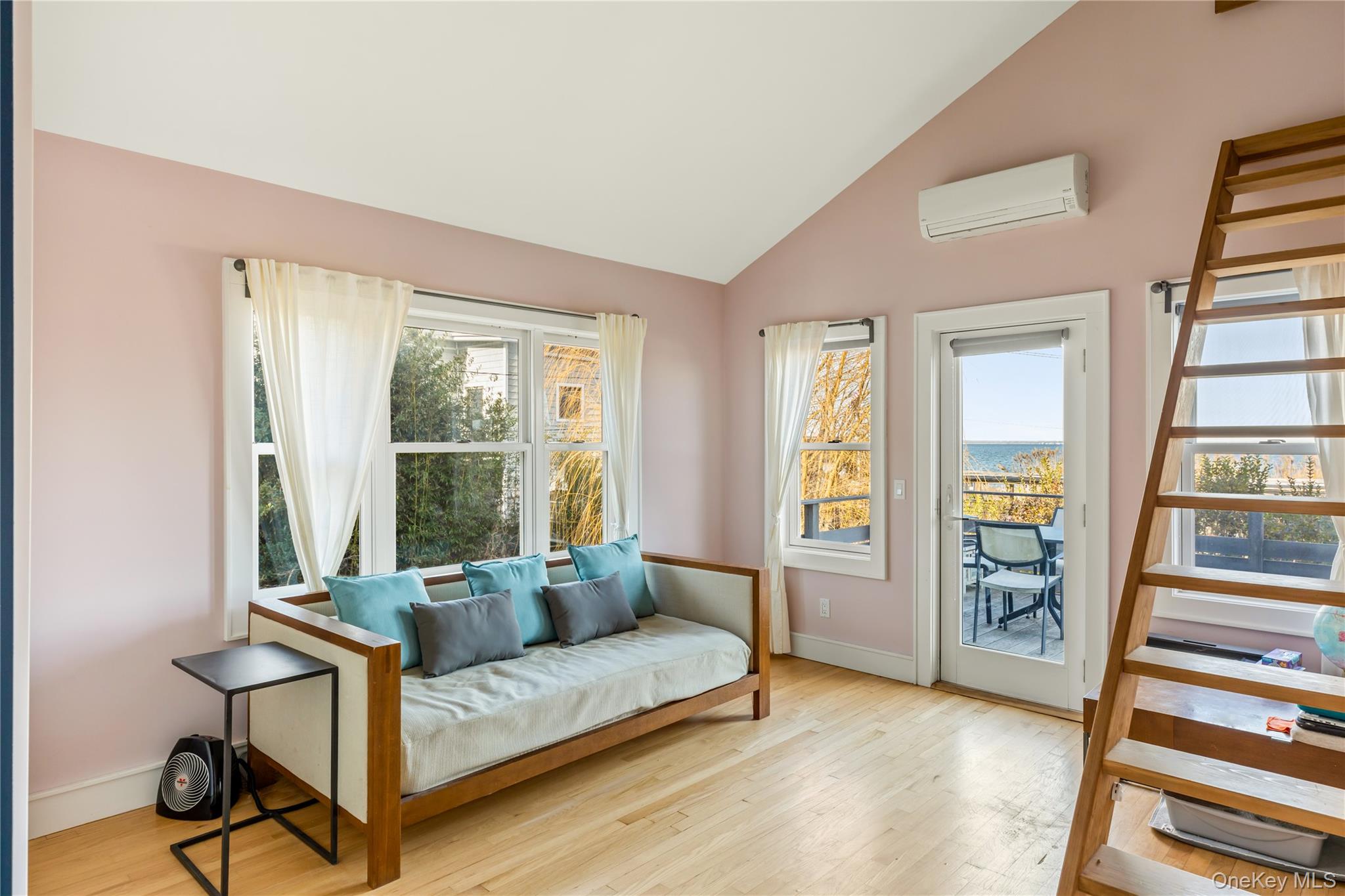 5 Ocean Bay Boulevard