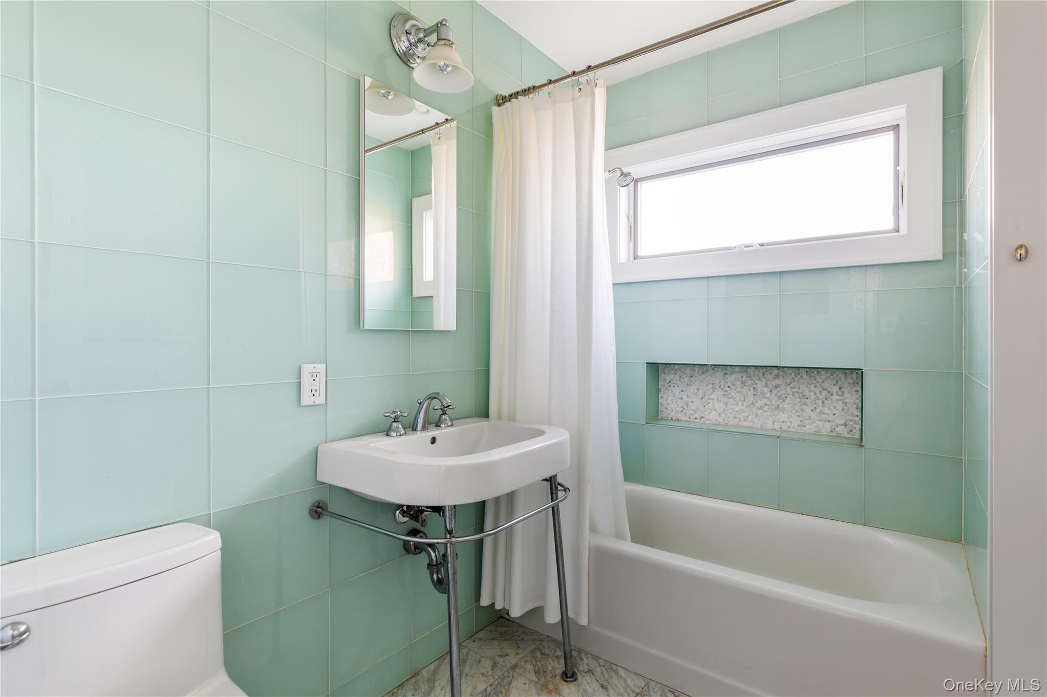 5 Ocean Bay Boulevard