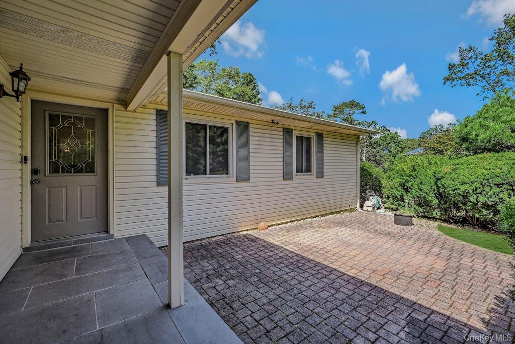 61 Seward Drive