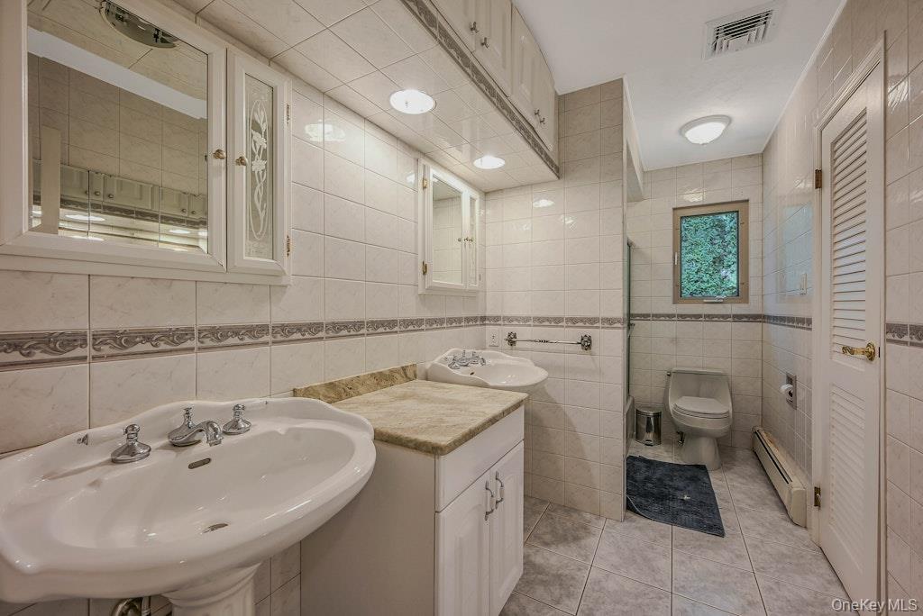 61 Seward Drive