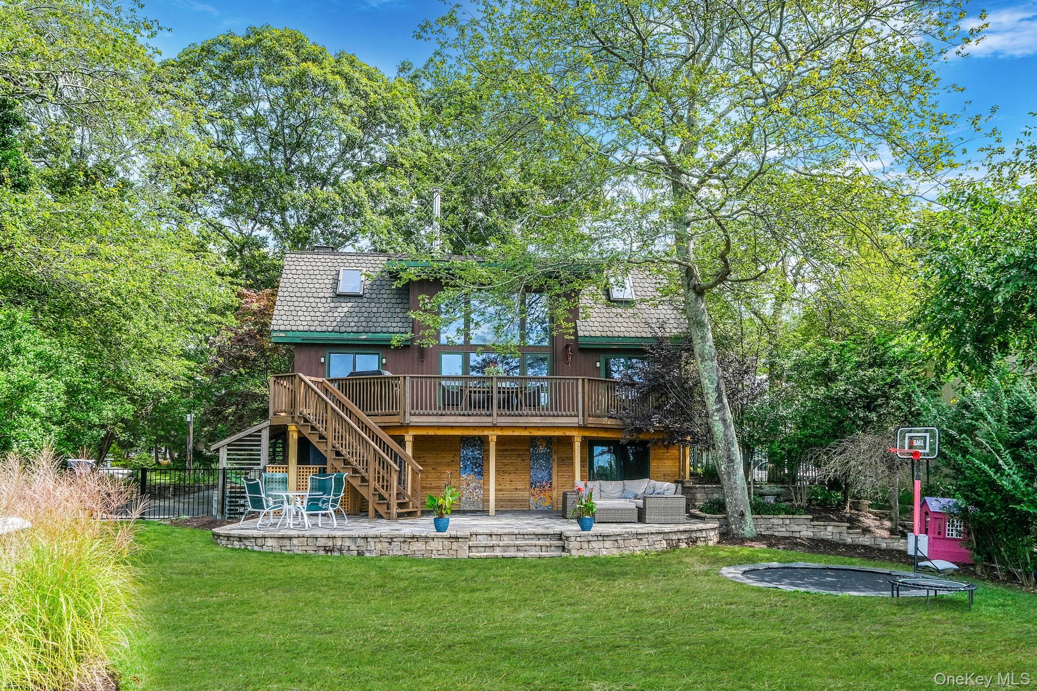 104 Crystal Beach Boulevard