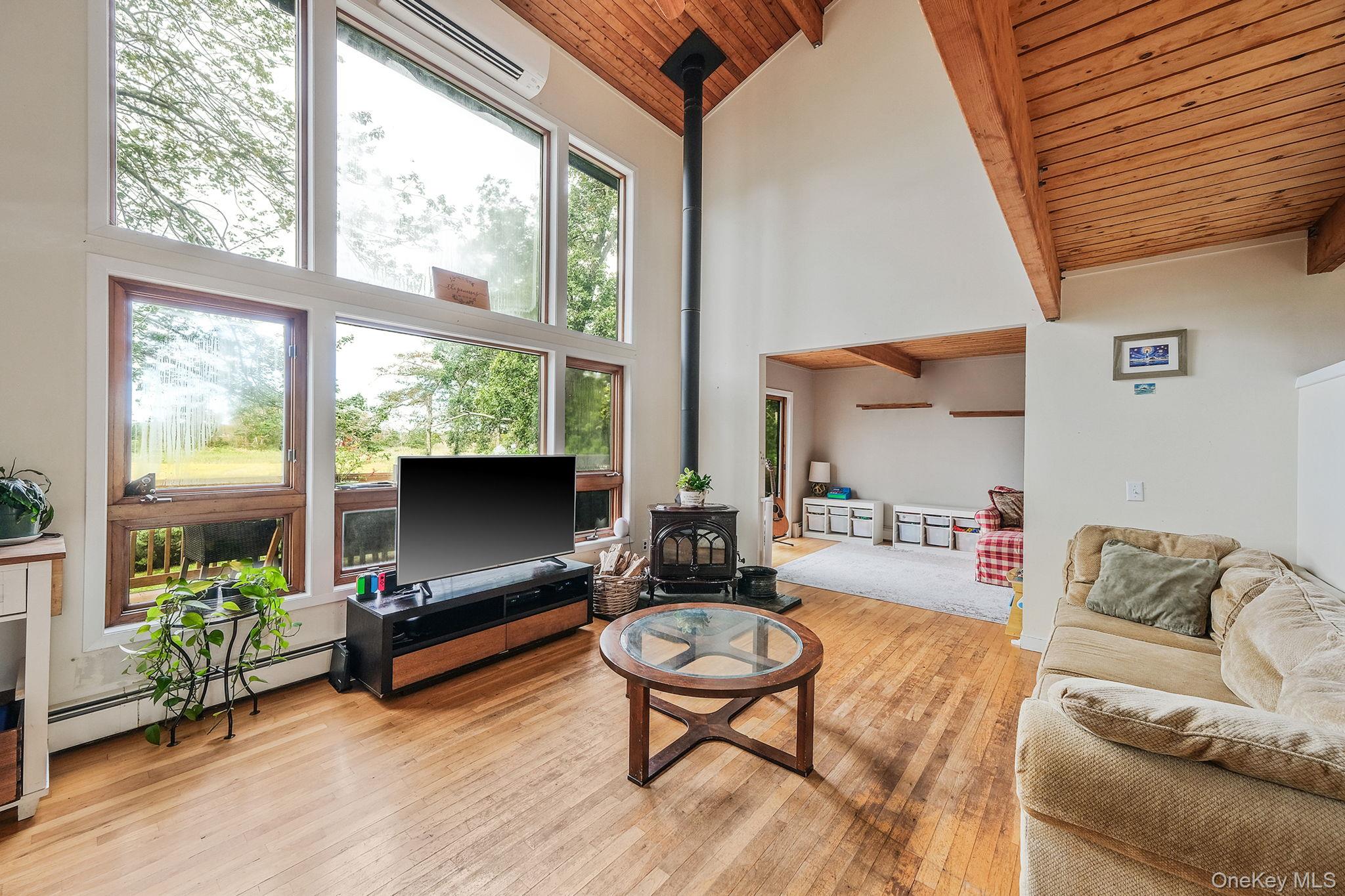 104 Crystal Beach Boulevard