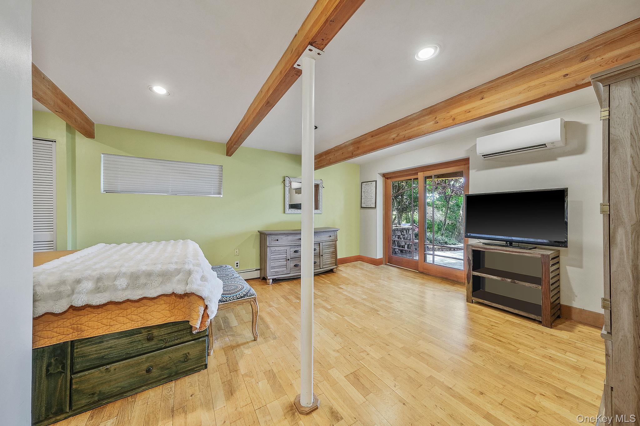 104 Crystal Beach Boulevard