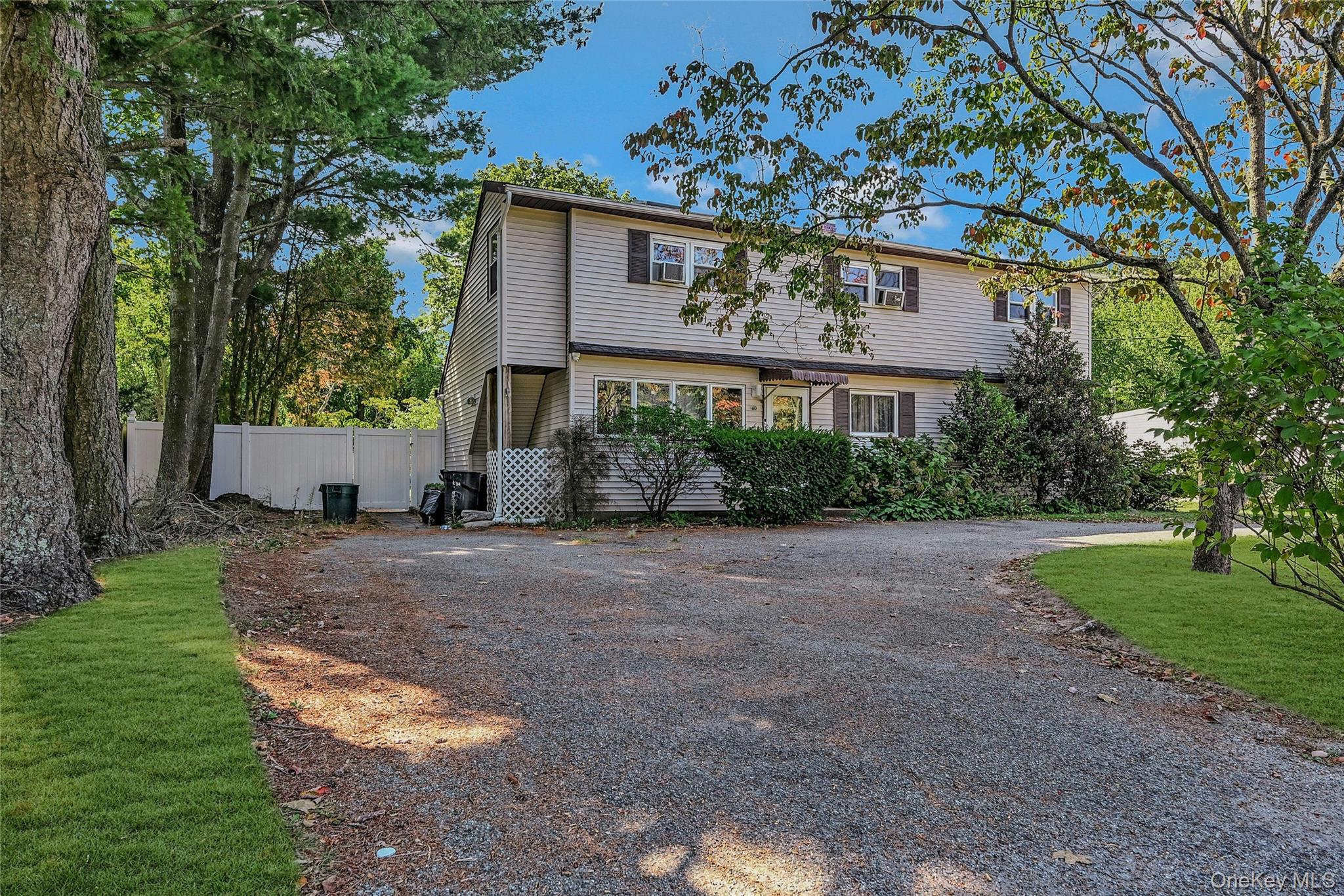 60 E Belmont Street
