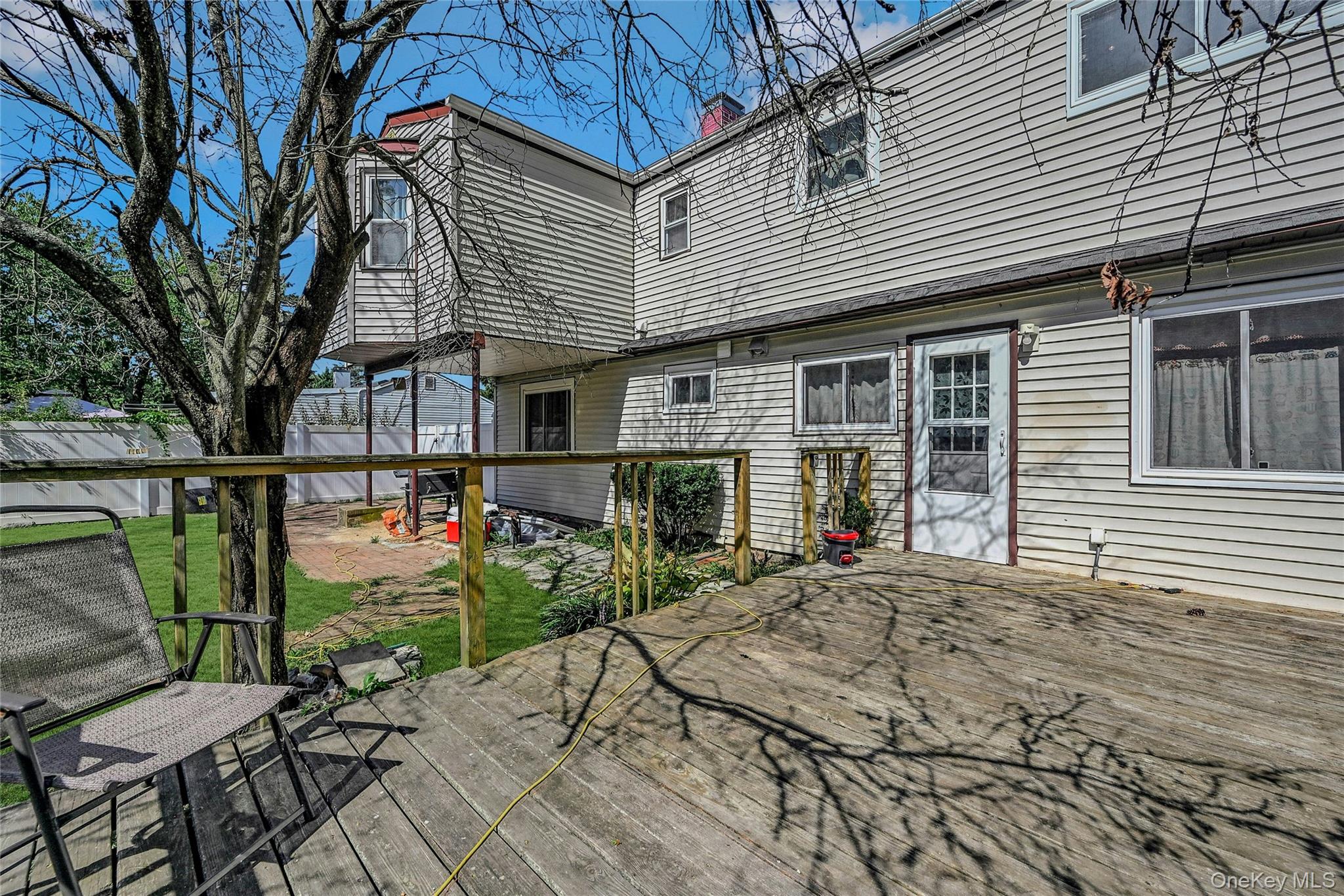60 E Belmont Street